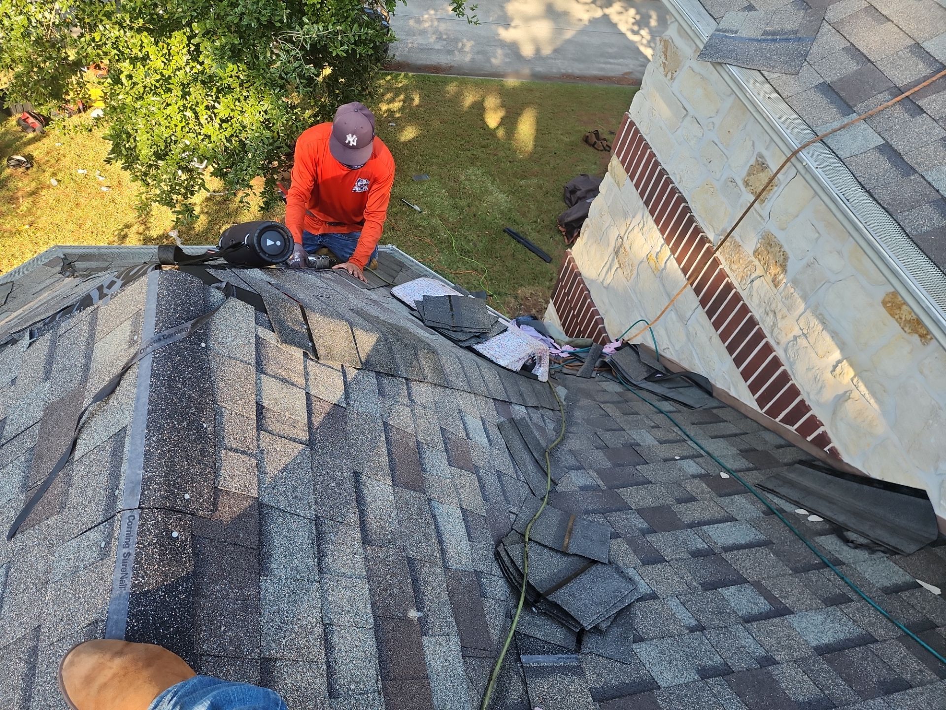 Residential Roofing Installation using Owen's Corning Duration (Lifetime) Shingles by Roof Repair Company