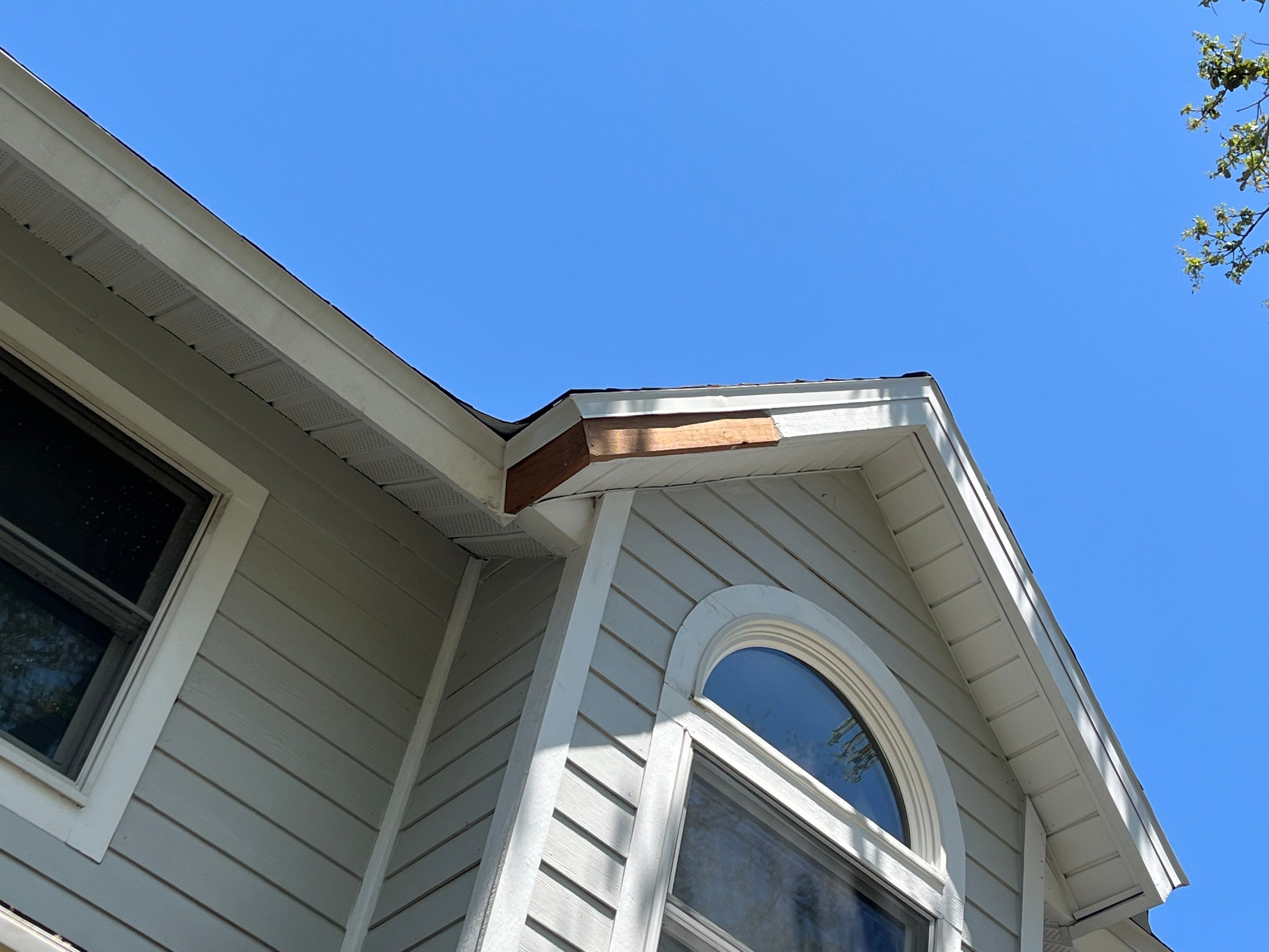 Project in Largo 33774 by Mitchell Roofing Company LLC 