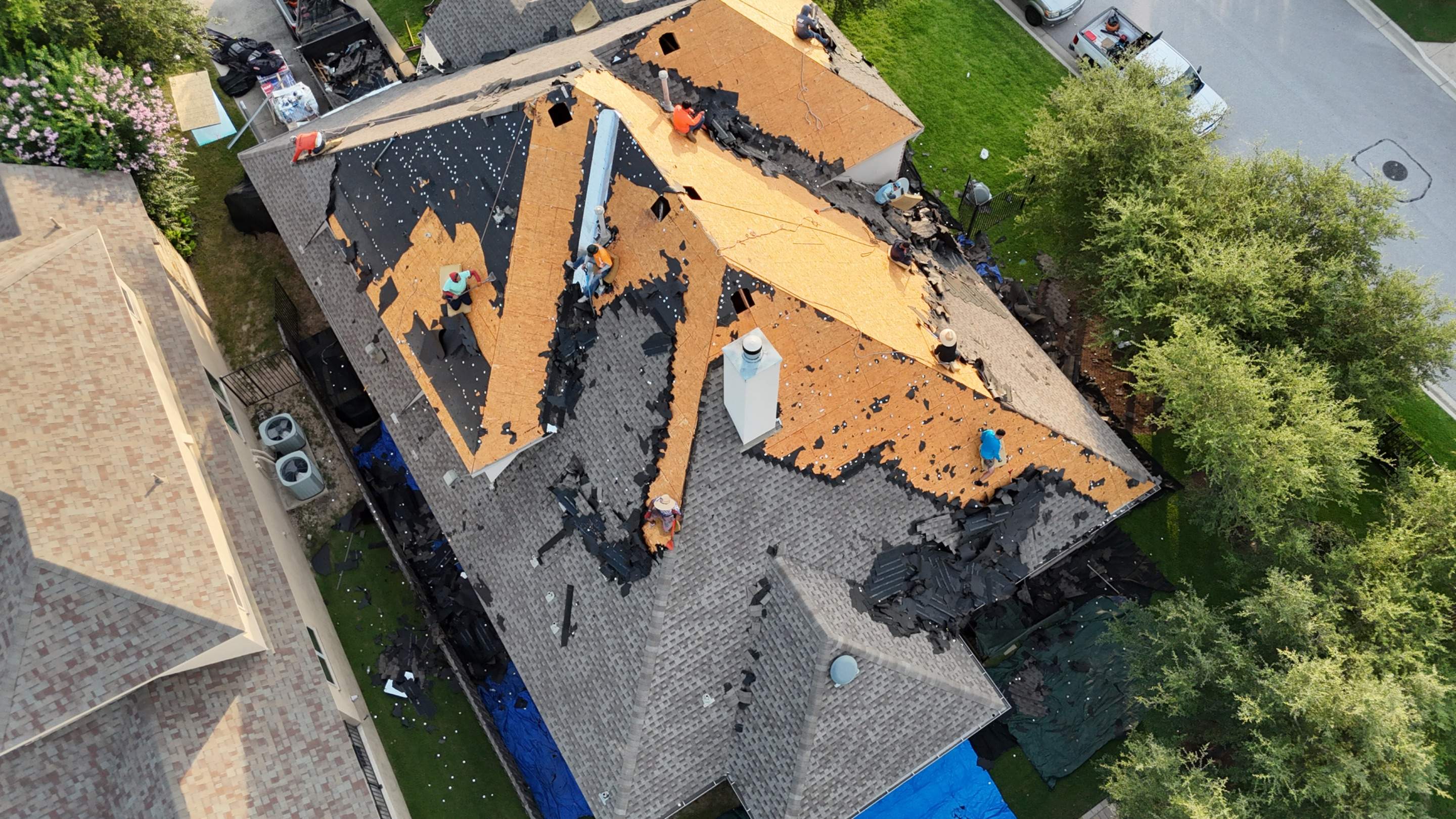 Austin Residential Roof Installation with GAF Shingles and Radiant Barrier by RoofsOnly.com