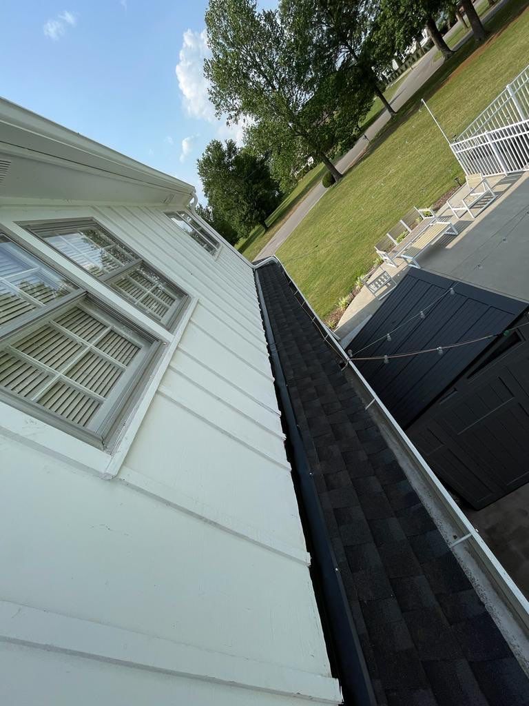 Residential Roofing Installation using GAF Timberline HDZ by Undersun Roofing 