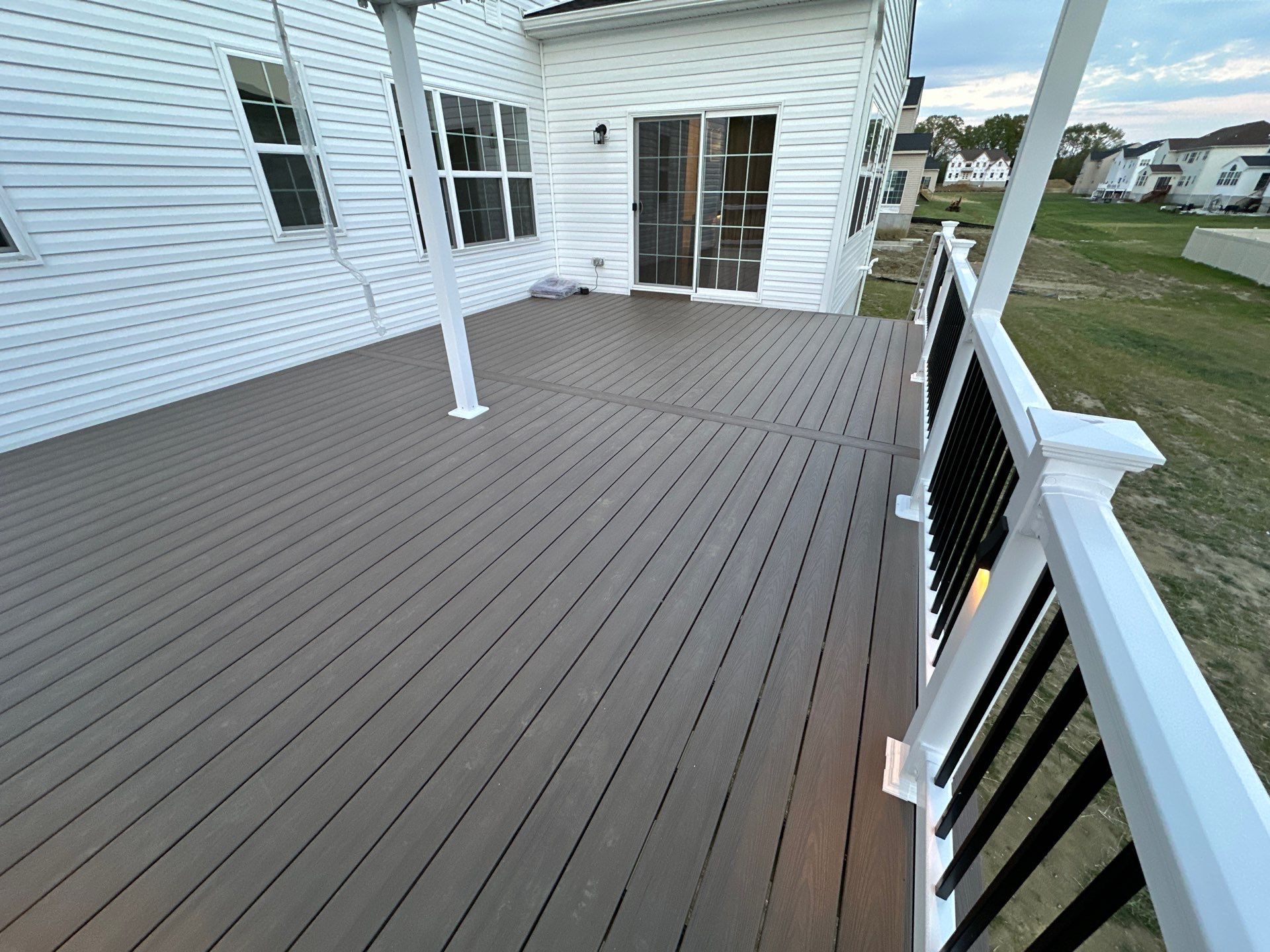 New deck + Manual Louvered Pergola by deck guardian