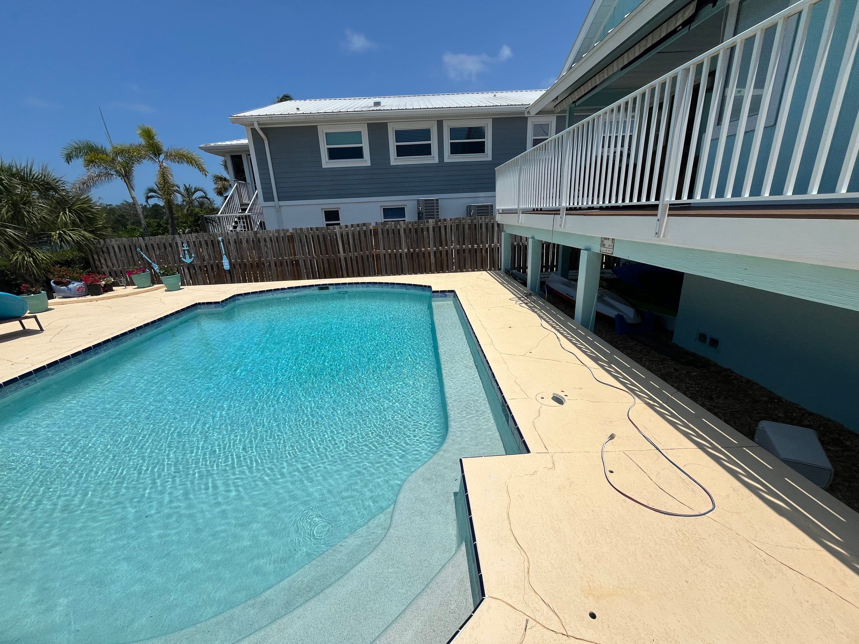 Leaf Guard System for Sarasota Homeowners by Gutter Professors