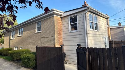 Turtle Shell gutter protection installation in Stickney, IL 60402, photograph 2