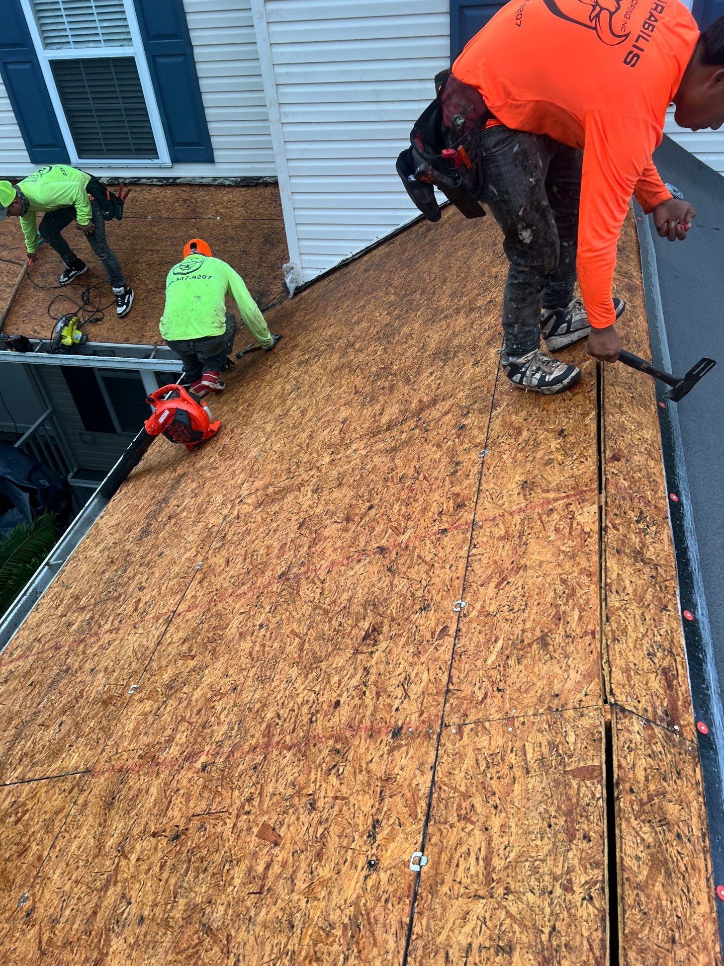 Residential Roofing Installation using Durabull Shingle System by Durabilis Roofing INC