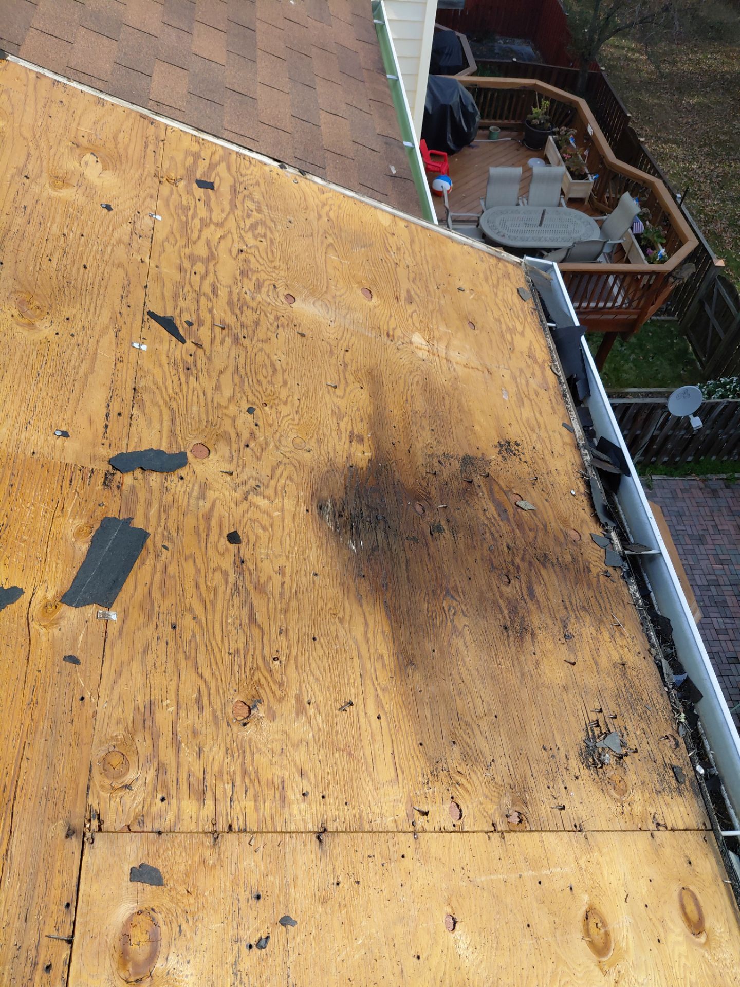 Alexandria : Residential Roof Replacement with CertainTeed Landmark Pro in Max Def Weathered Wood by RM Banning, Inc.