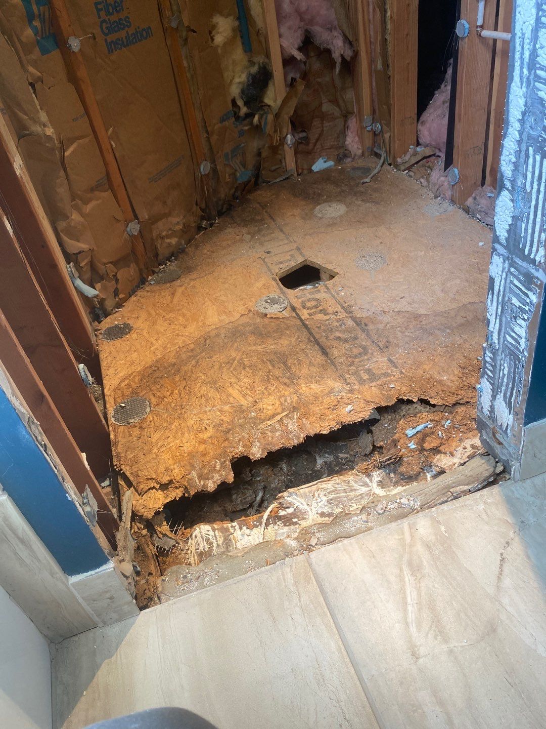 Cave Shower Replaced with Onyx by The Shower Company