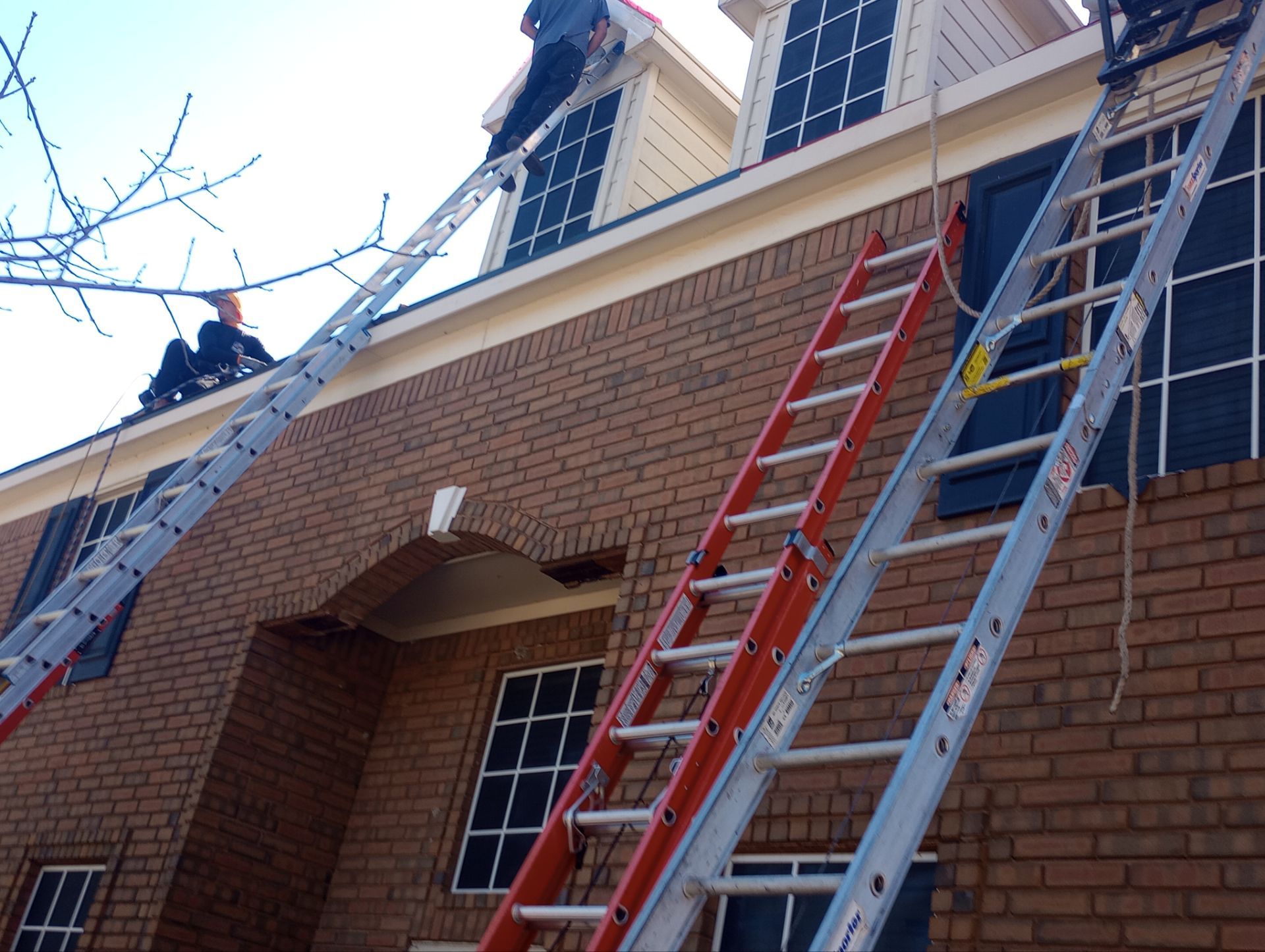 Residential Roofing Installation using Owen's Corning Duration (Lifetime) Shingles by Roof Repair Company