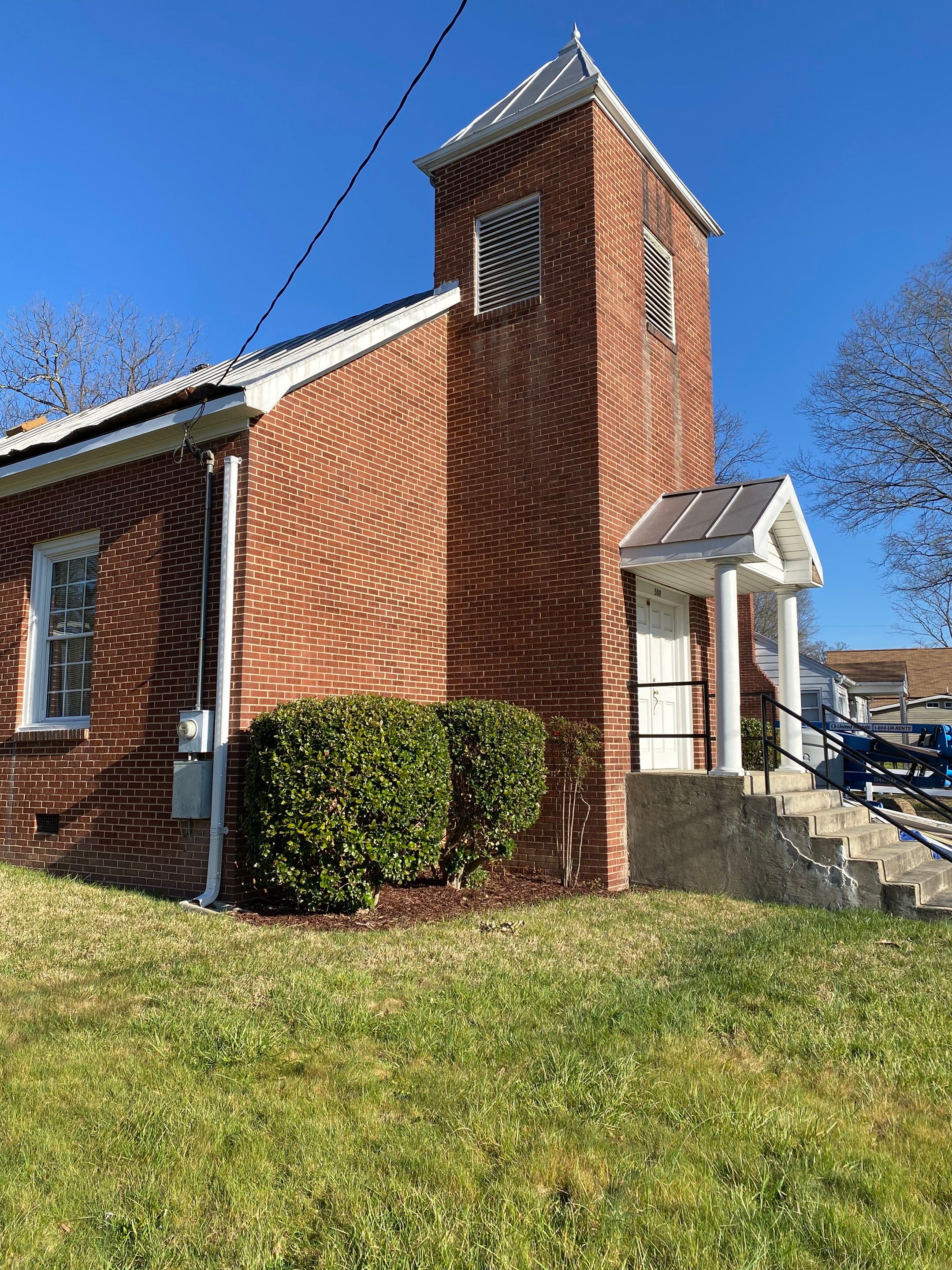 Primitive Baptist Church using Standing Seam Metal by Just In Time Roofing and Restoration