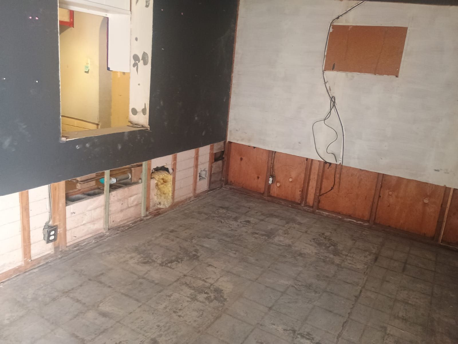Project in Phoenix, AZ - Asbestos Drywall and VCT Flooring  by Desert Valley Abatement, LLC