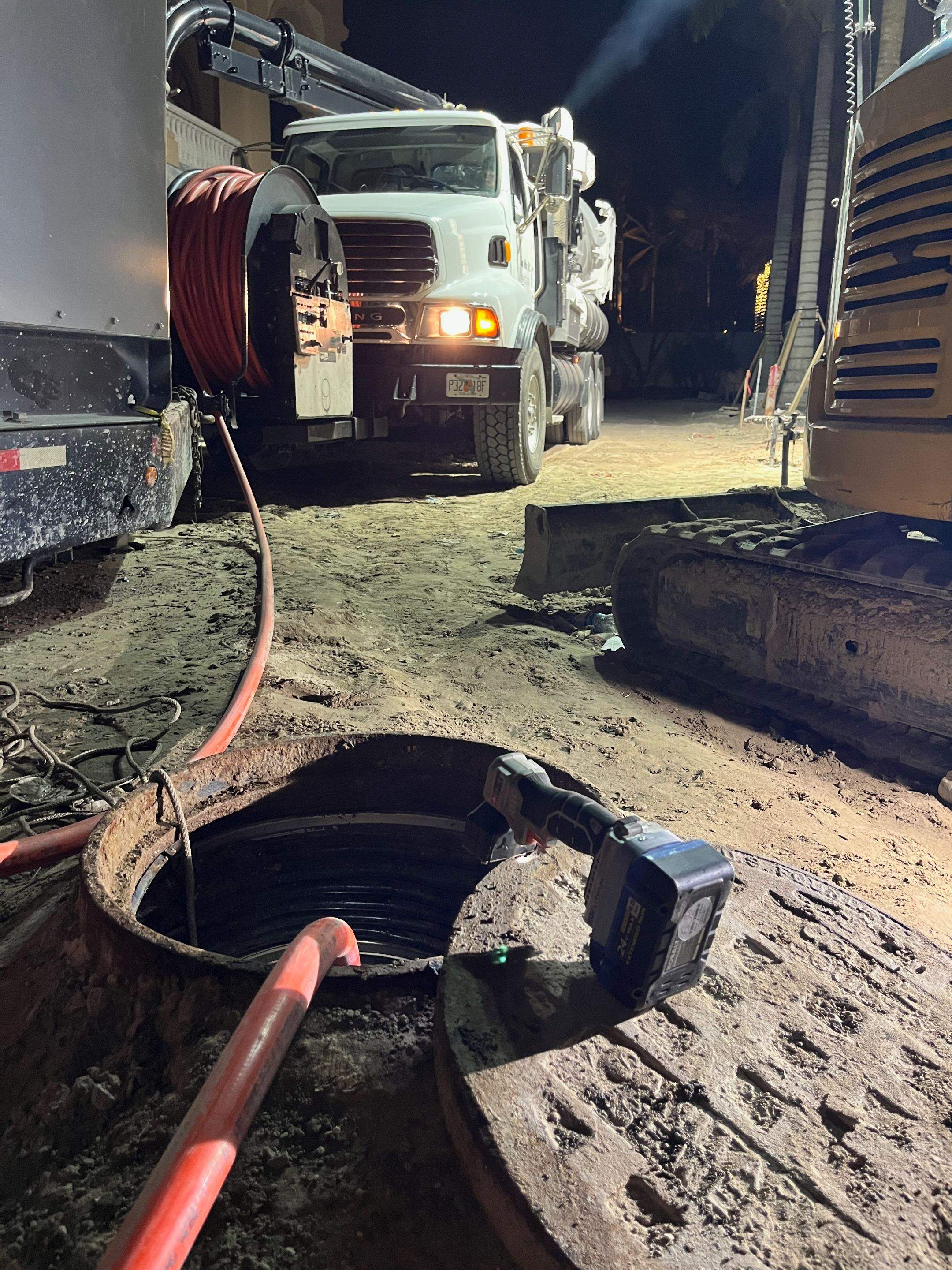 Ritz-Carlton S. Pool Deck & S. Service Rd Drain Cleaning by APS Power & Water