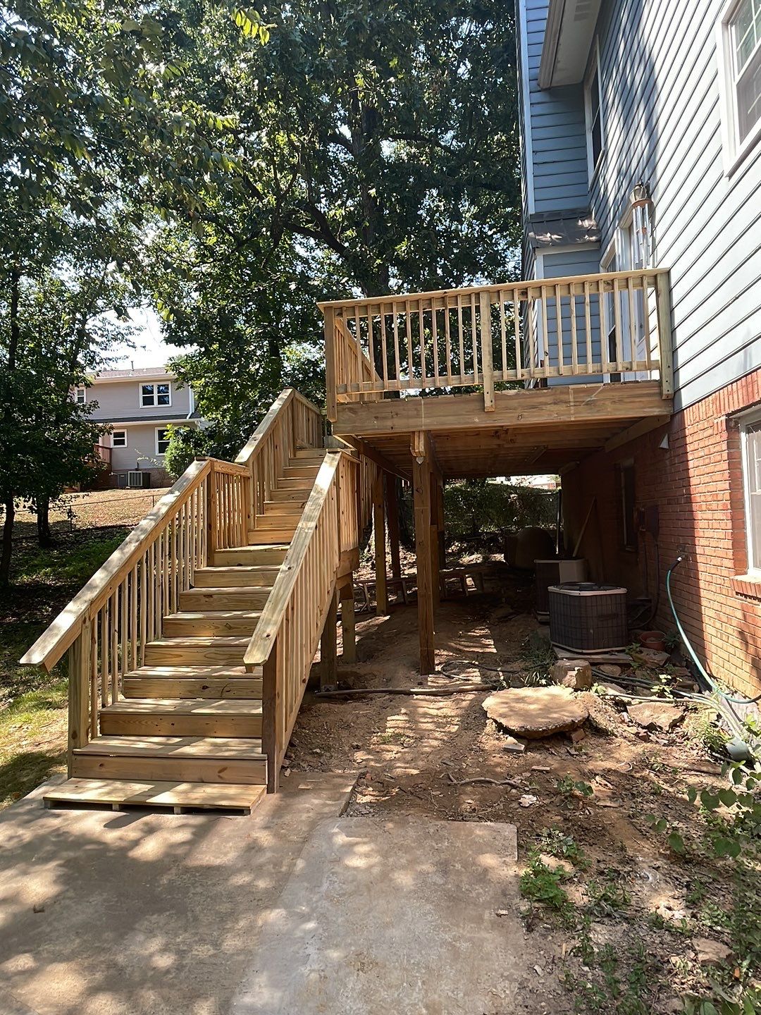 Russet Cove Circle - Deck Installation by Pillar and Pine