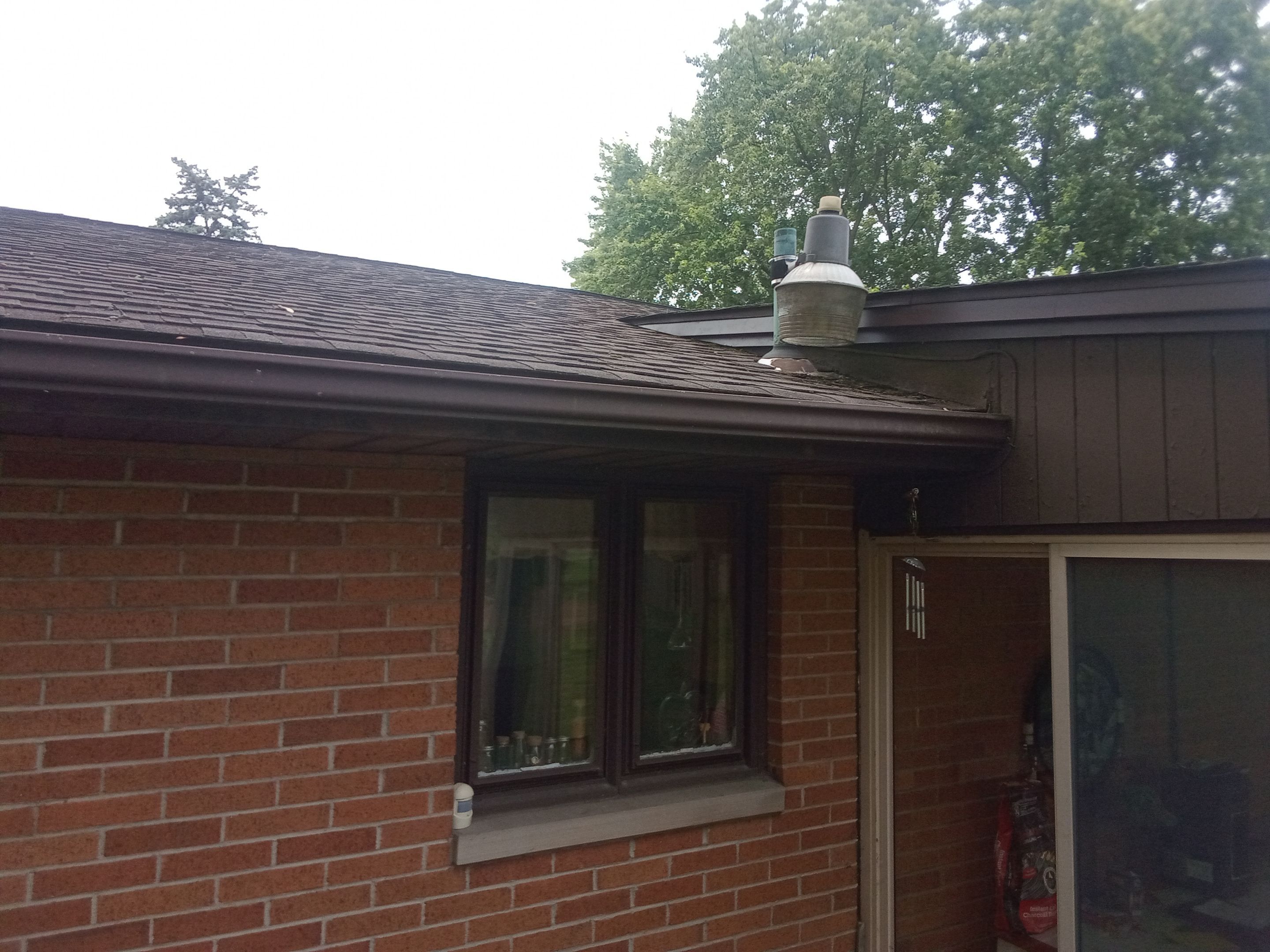 Amanda & Brian Kemp by Silver Leaf Contracting 