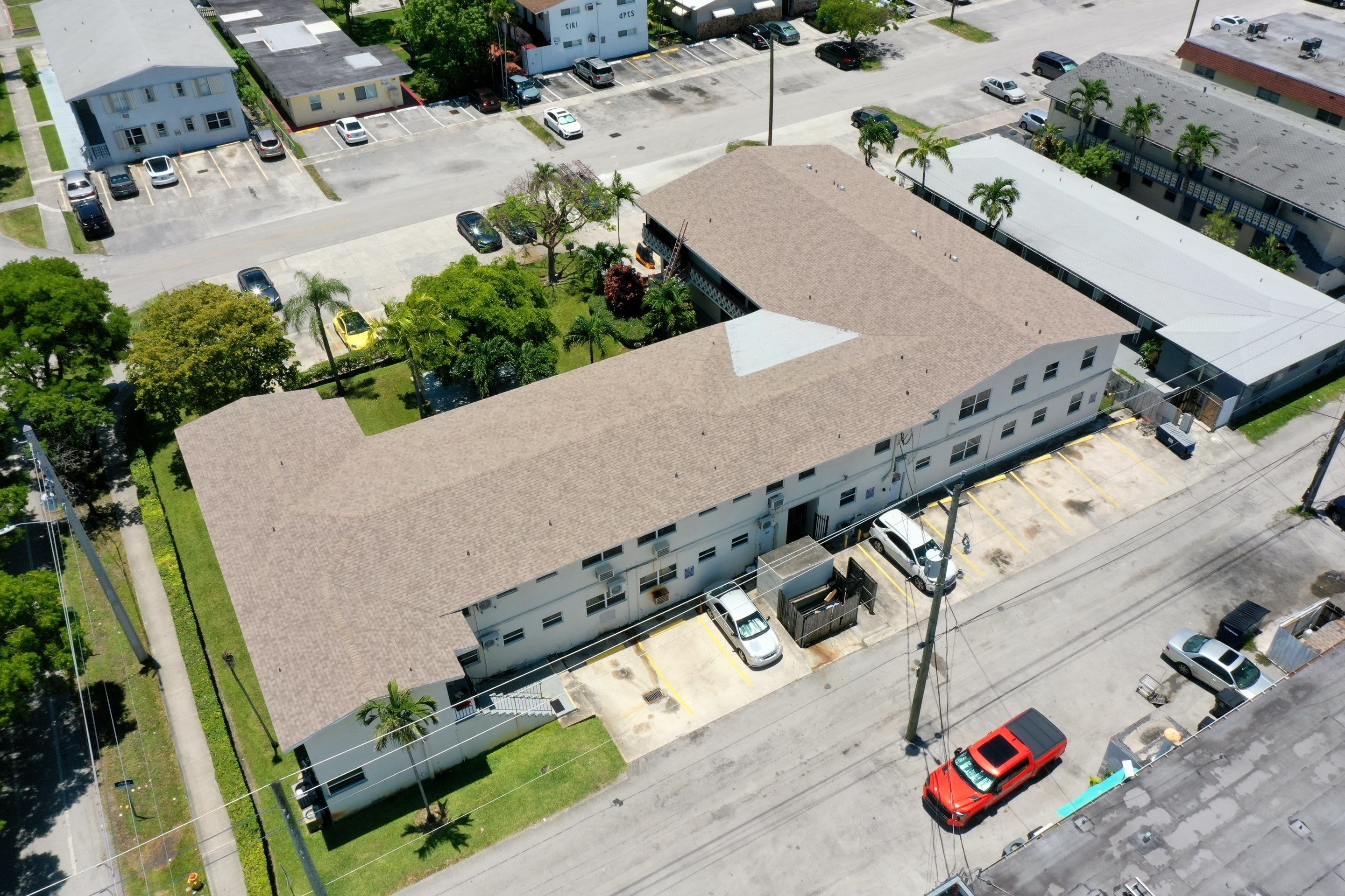 Commercial Roofing Installation using CERTAINTEED LANDMARK AR (SUNRISE CEDAR) by Earl W. Johnston Roofing 