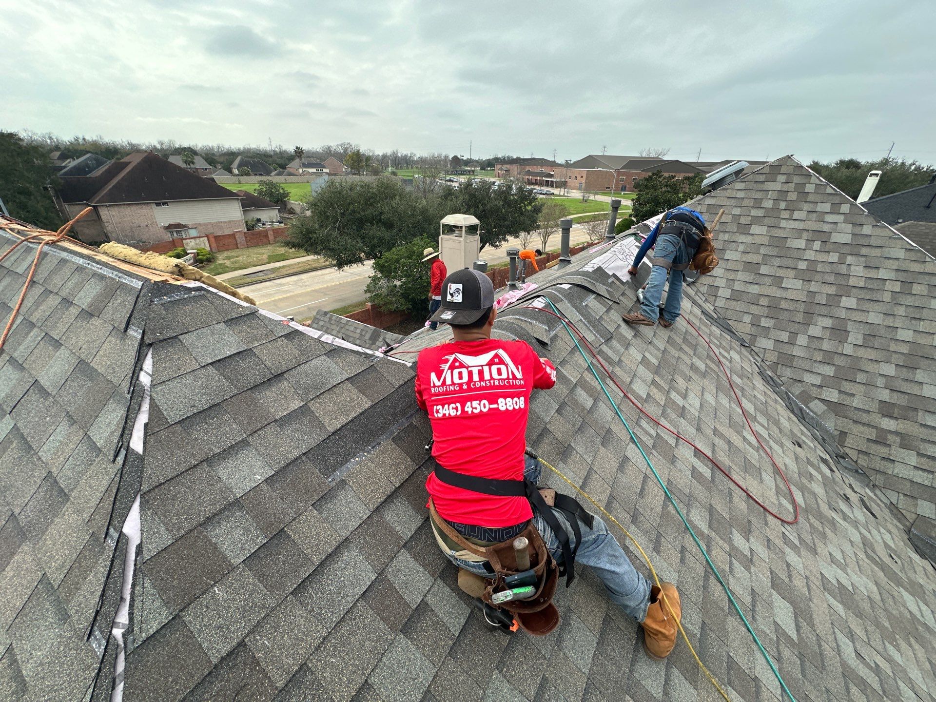 Owens Corning Duration Driftwood by Motion Roofing
