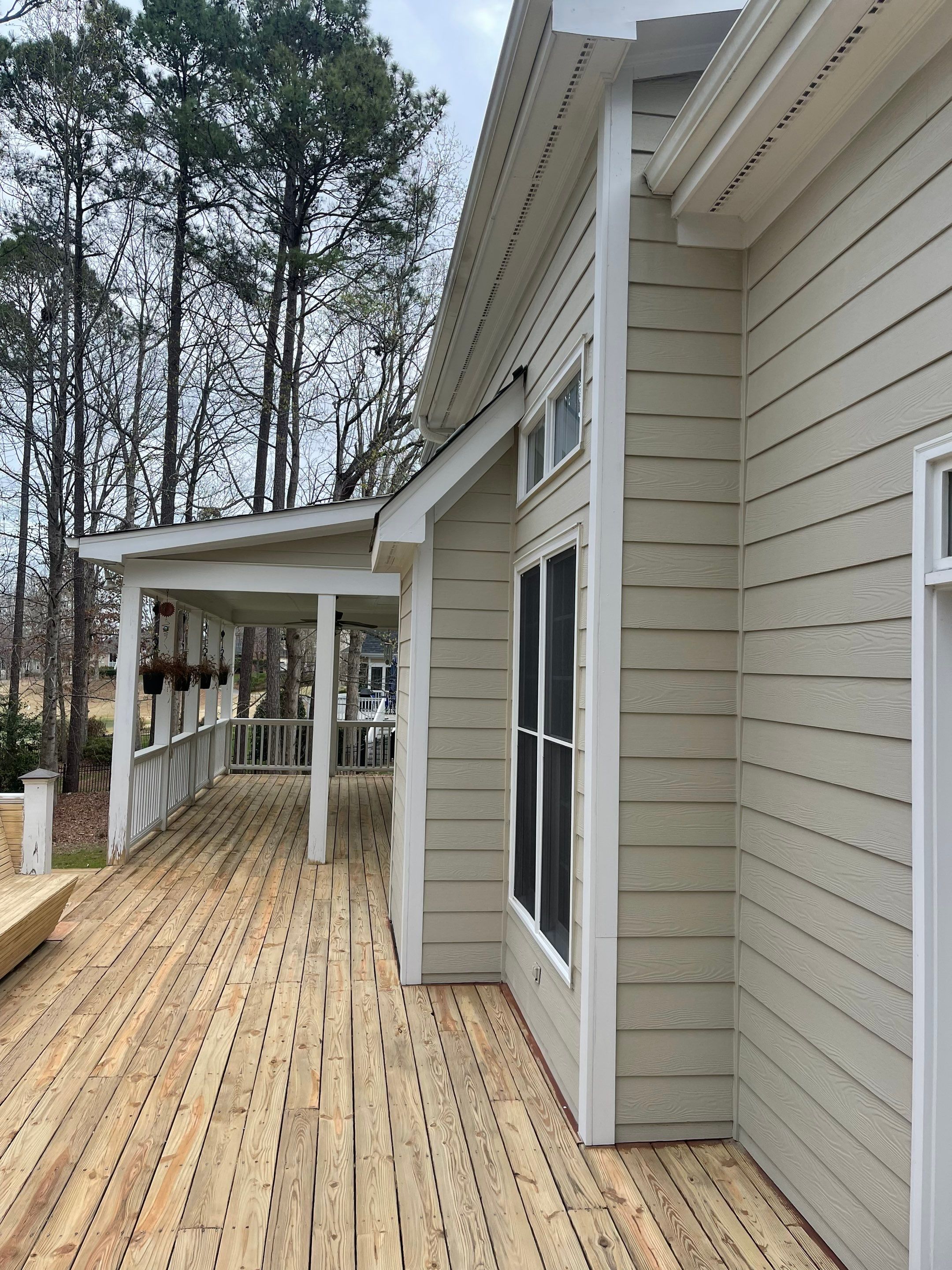 Stripped Coating using Wood Sealant by DuraSeal