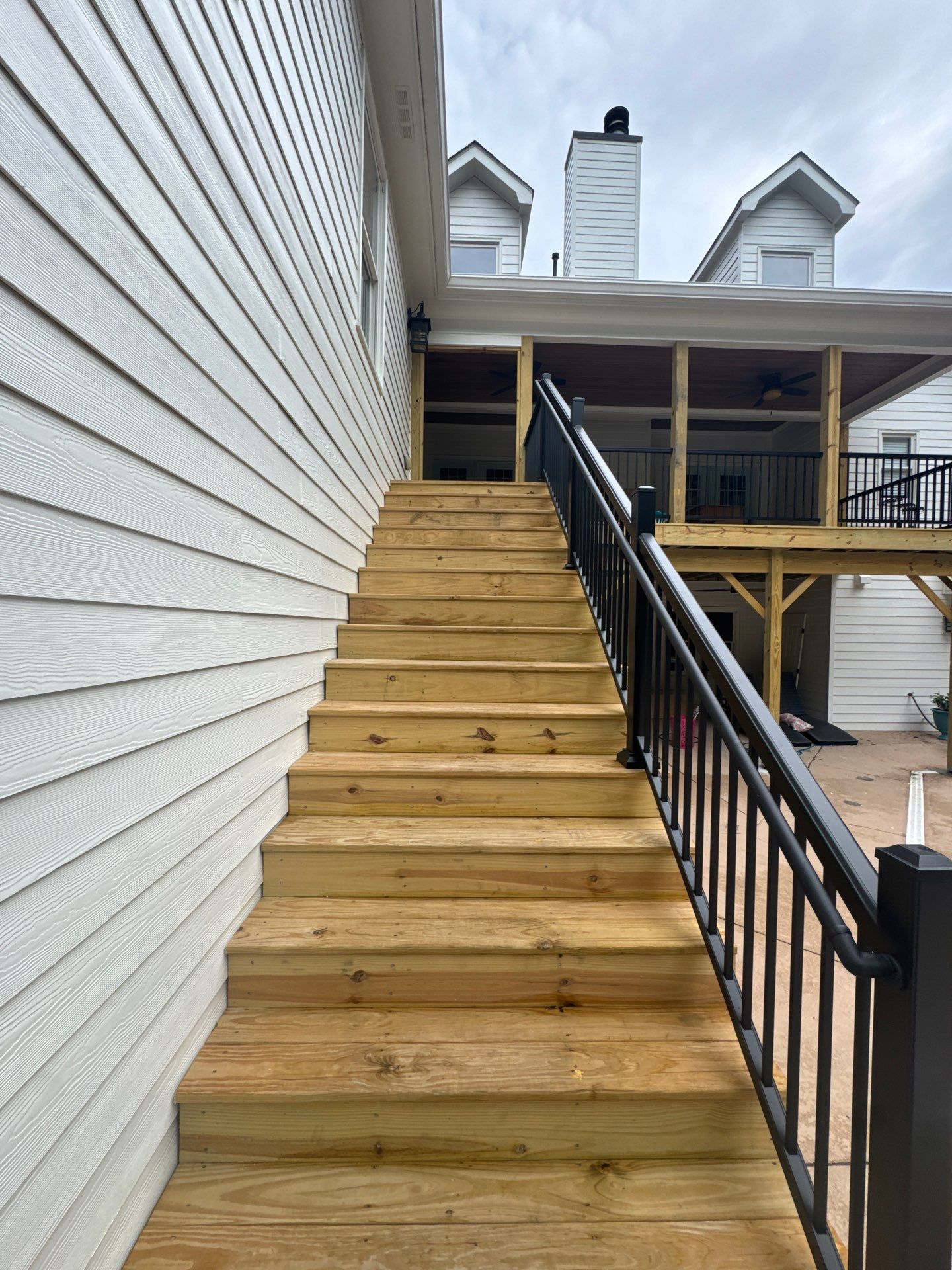 Elevated Deck and Screened-In Porch Replacement in Powder Springs by Swift Home Renovations