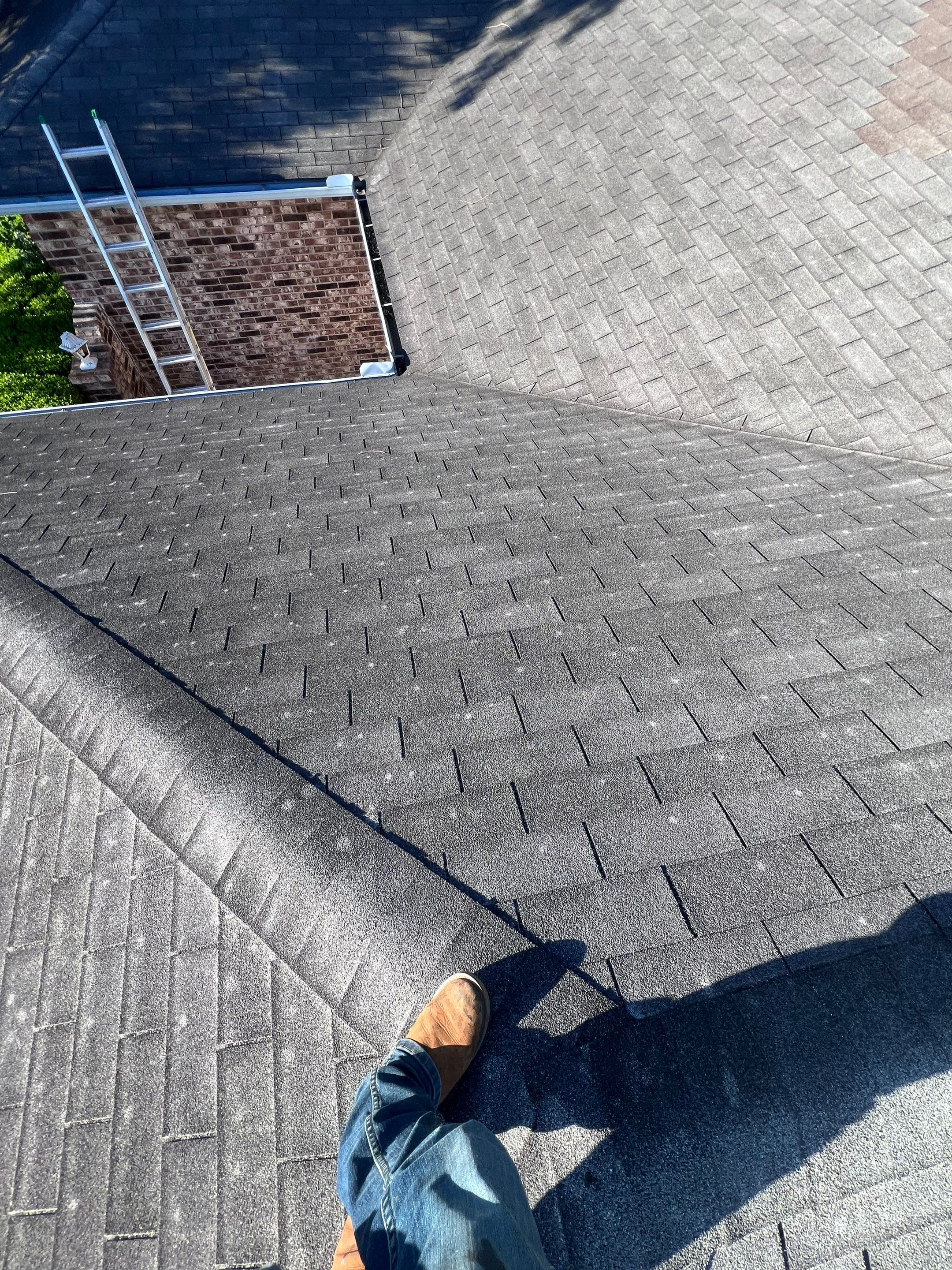 Residential Roofing Installation using Owen's Corning Duration (Lifetime) Shingles by Roof Repair Company