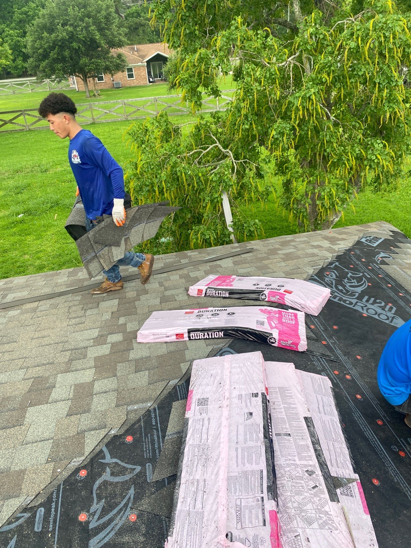 Residential Roofing Installation using Owen's Corning Duration (Lifetime) Shingles by Roof Repair Company
