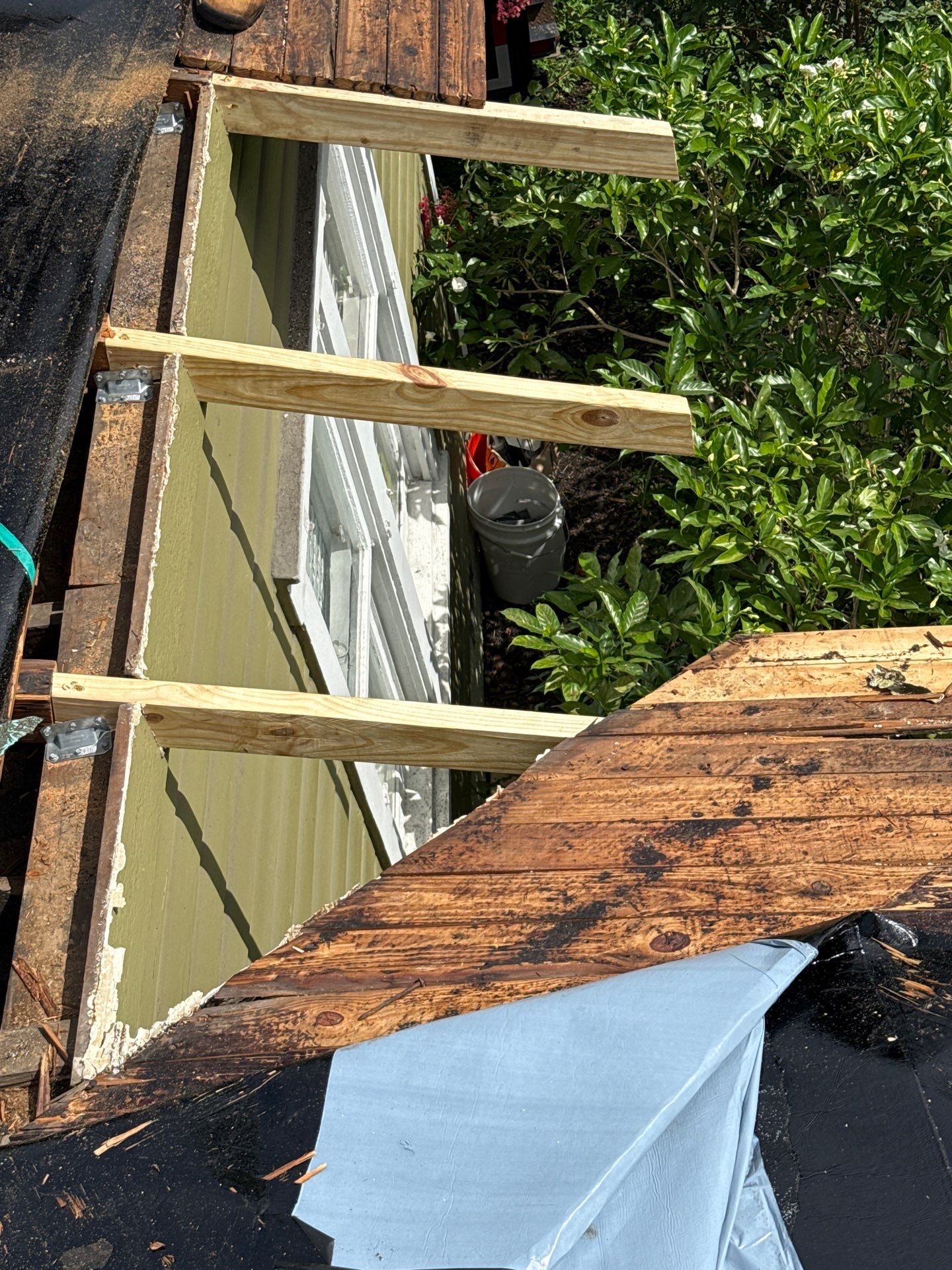 Project in St. Petersburg 33704 by Mitchell Roofing Company LLC 