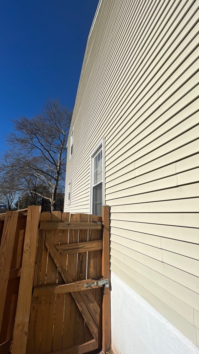 Centreville: CertainTeed Monogram Siding in Sandstone Beige by RM Banning, Inc.