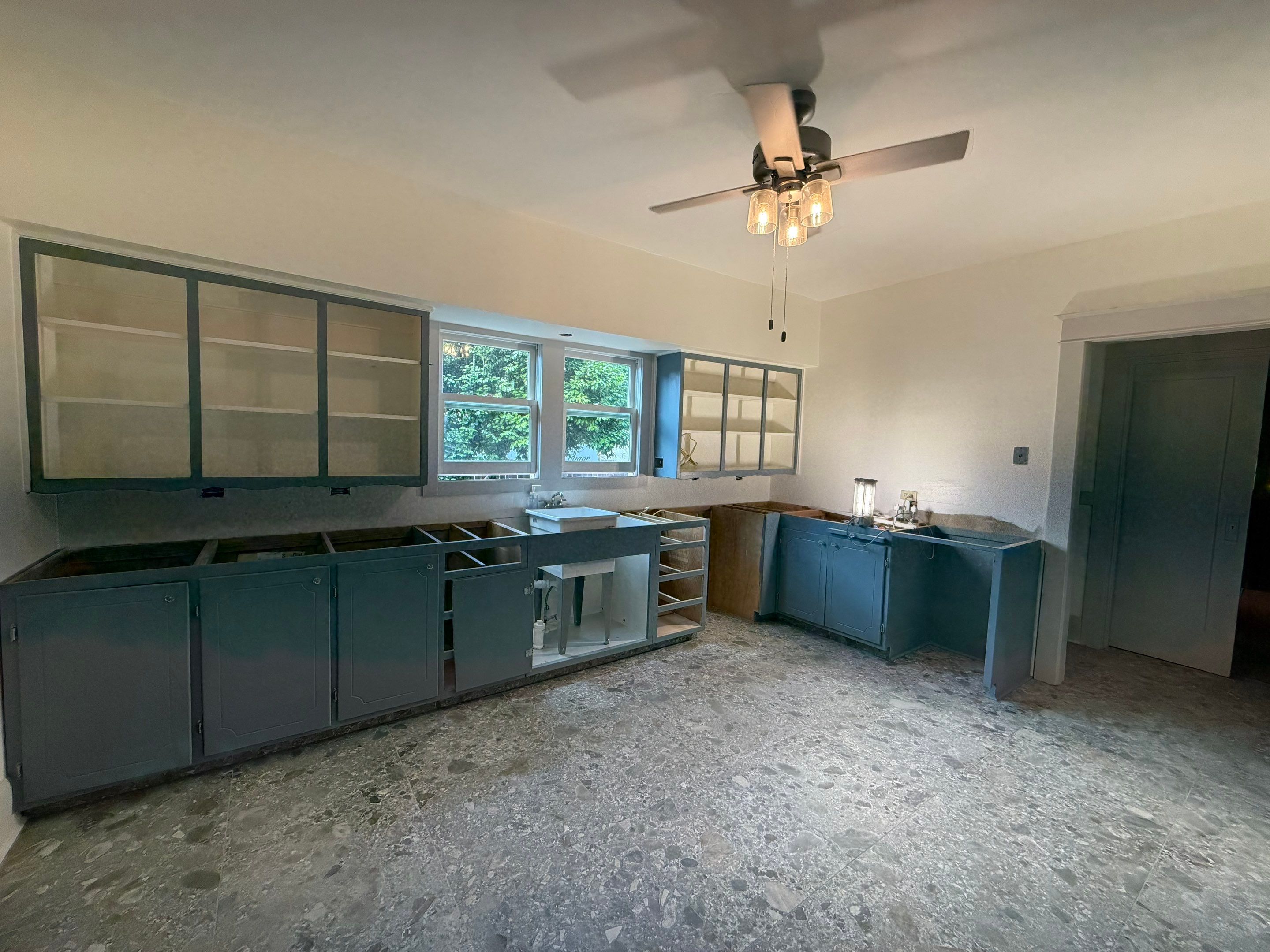 Kitchen Remodel by Handyman State LLC