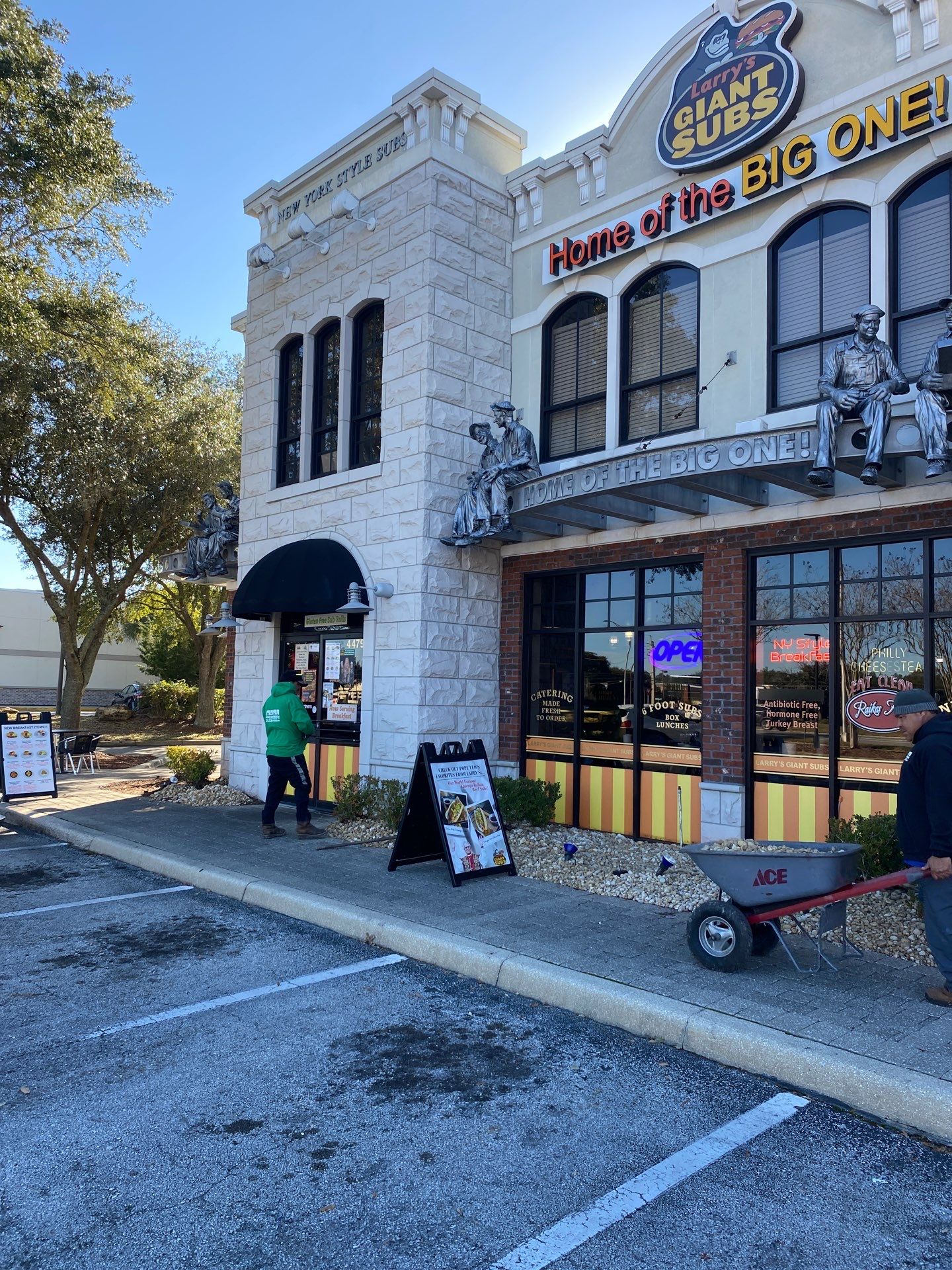 Larry’s Giant Subs | Rock & Mulch by ProGreen Services