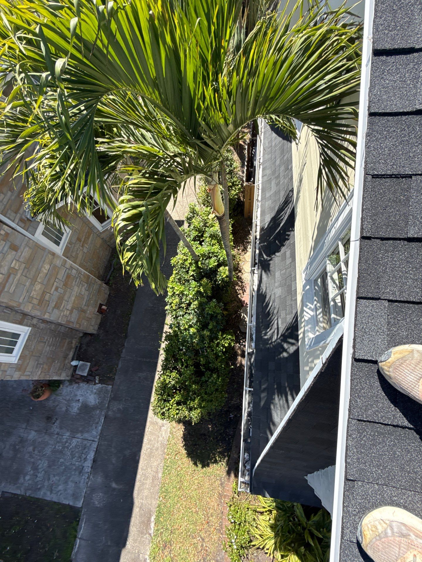 Project in St. Petersburg 33704 by Mitchell Roofing Company LLC 