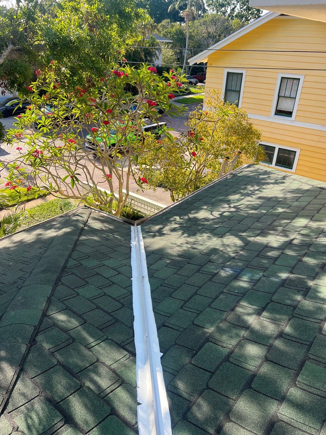 Project in St. Petersburg 33704 by Mitchell Roofing Company LLC 
