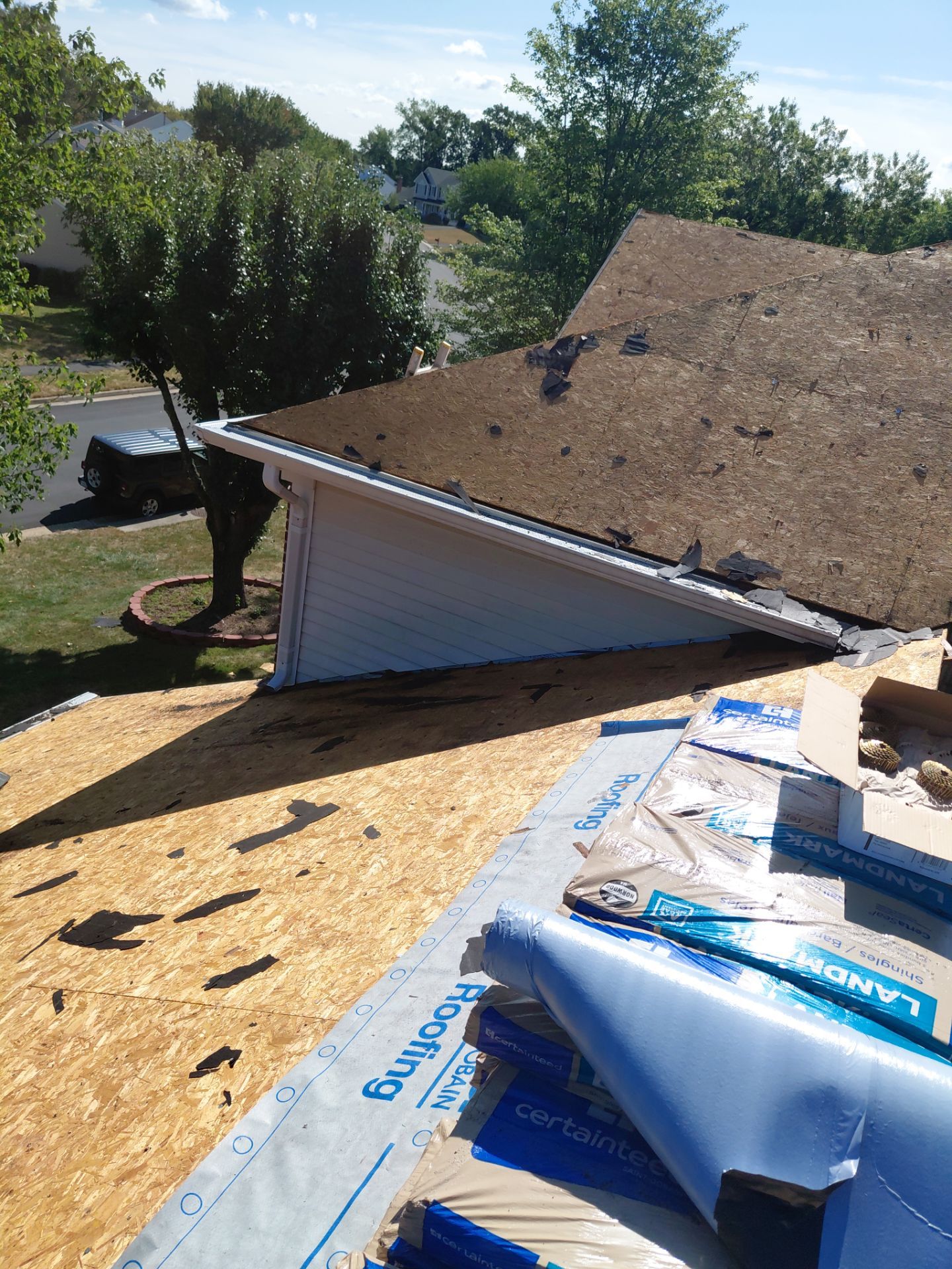 Gainesville: Residential Roof Replacement with CertainTeed Landmark in Moire Black  by RM Banning, Inc.