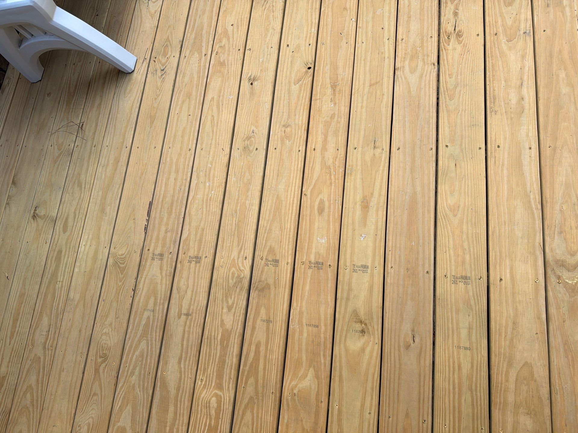 Deck using Wood Sealant by DuraSeal