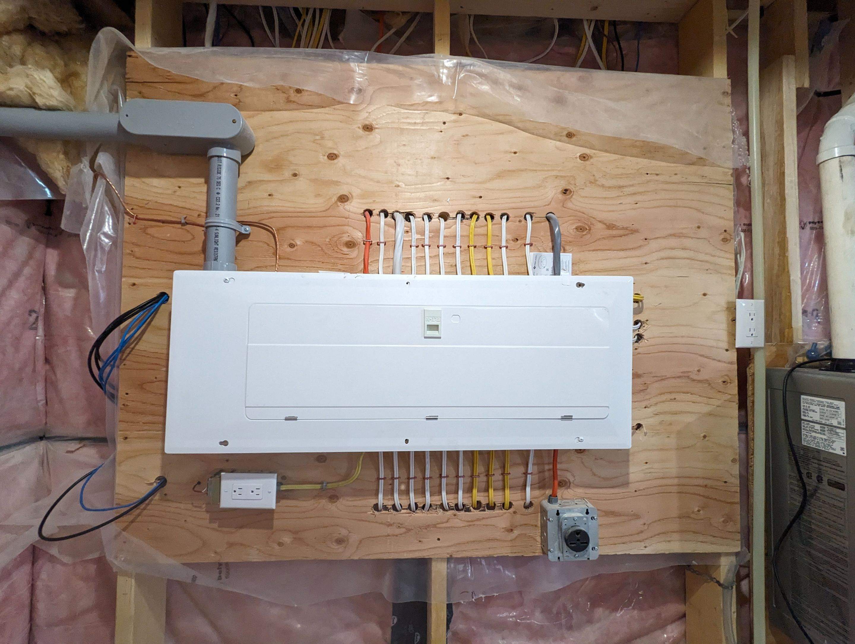 181 Walker  by CircuiTree Electrical Solutions