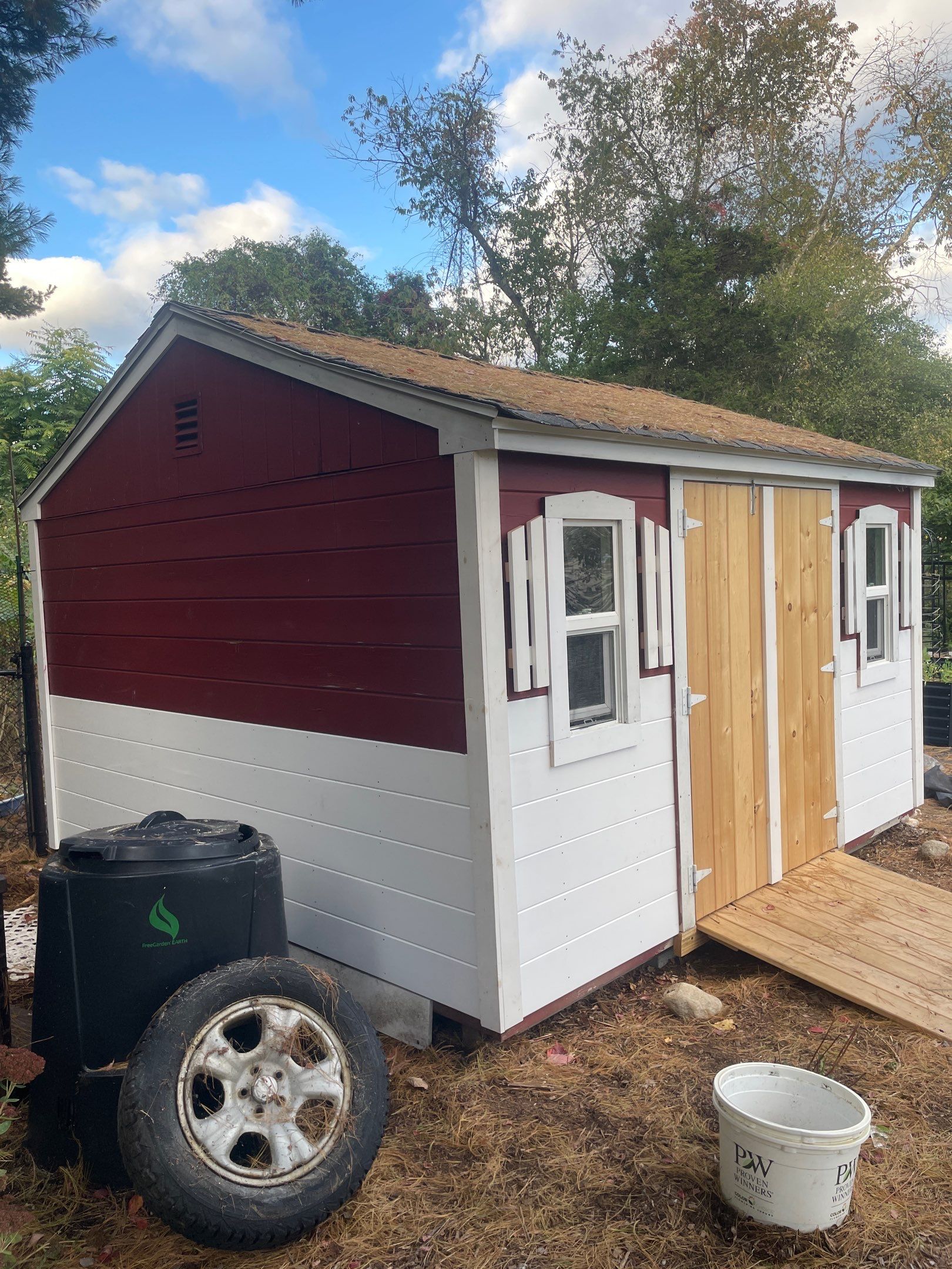 Shed Repair and Painting by EXCELLENCE | CARTO