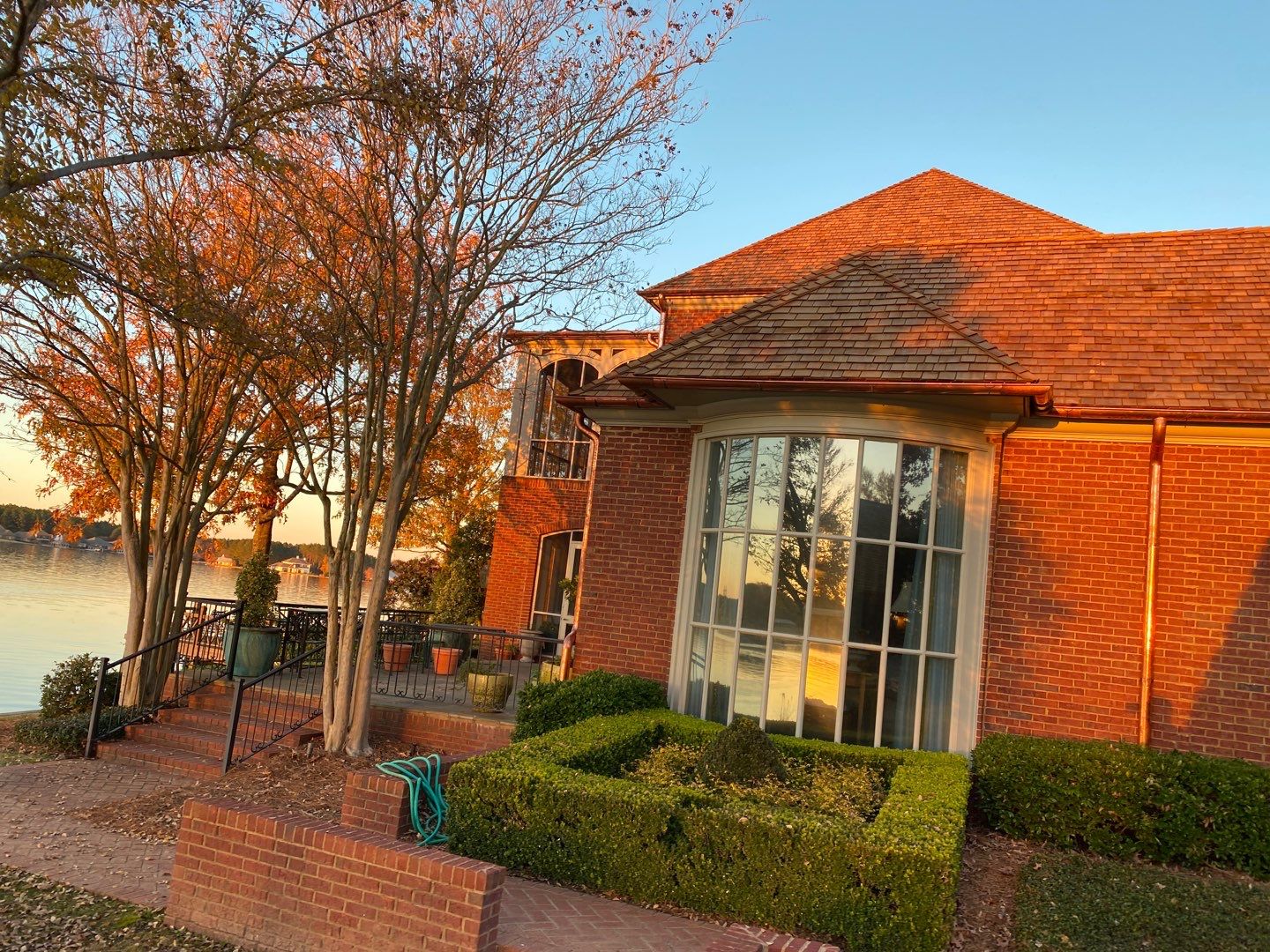 Certi Grade Cedar Perfection Shingles by Elite Roofing & Gutters
