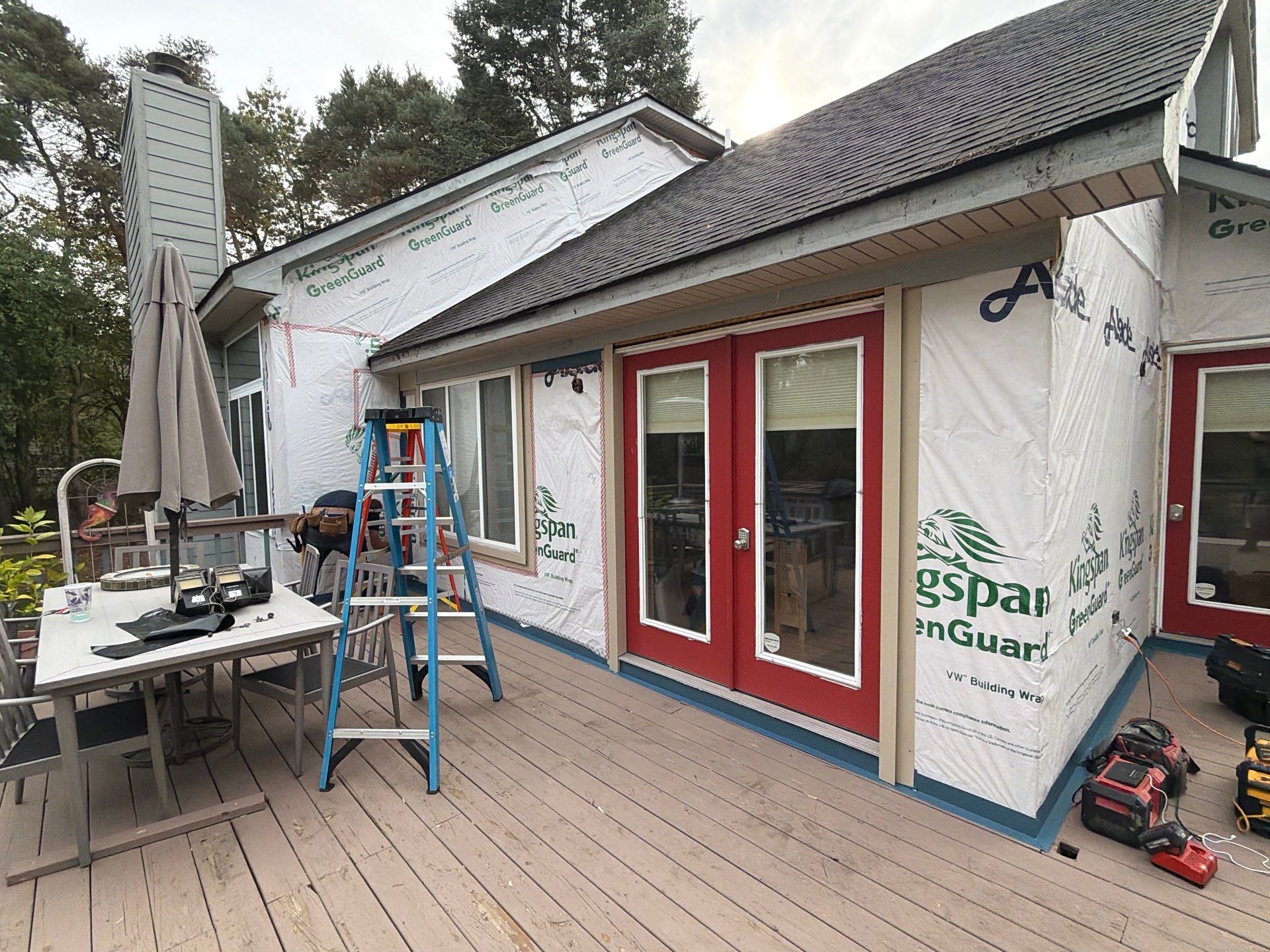 Siding Replacement using Ascend Laguna Blue by 180 Contractors