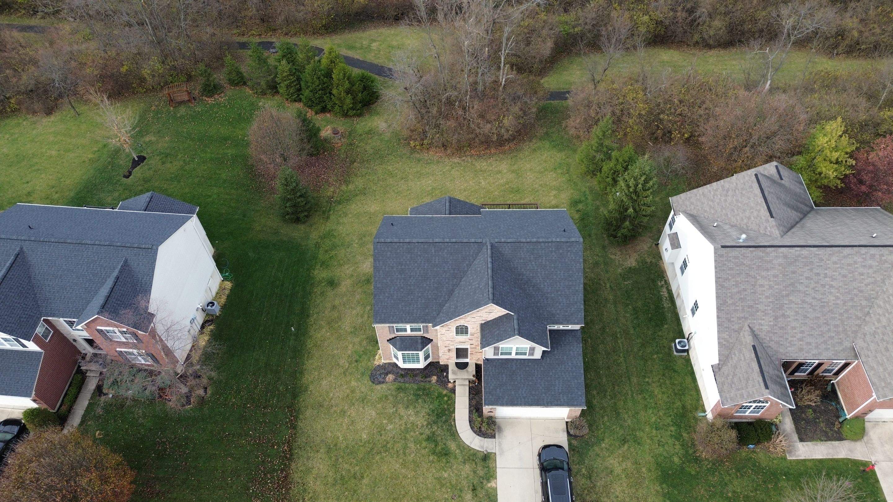 Liberty Township - Pristine Black by Tamlin Roofing