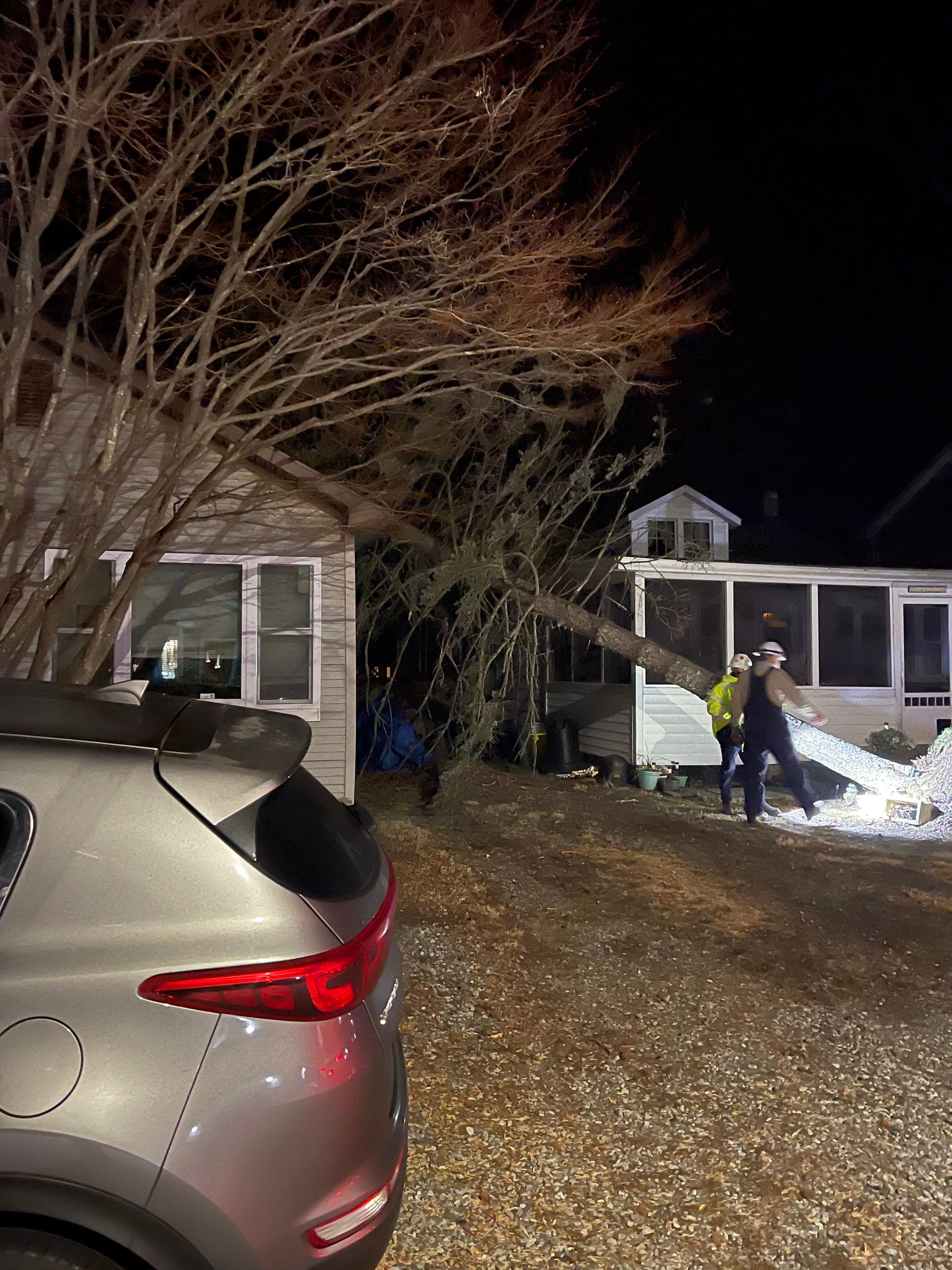 Gutter and roof replacement by Window Depot of Annapolis