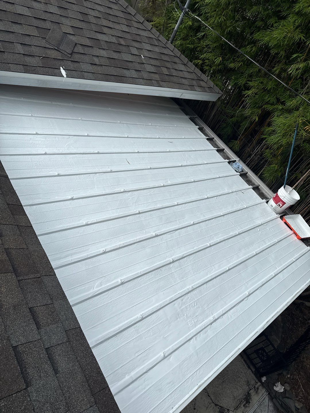 Project in St. Petersburg 33704 by Mitchell Roofing Company LLC 