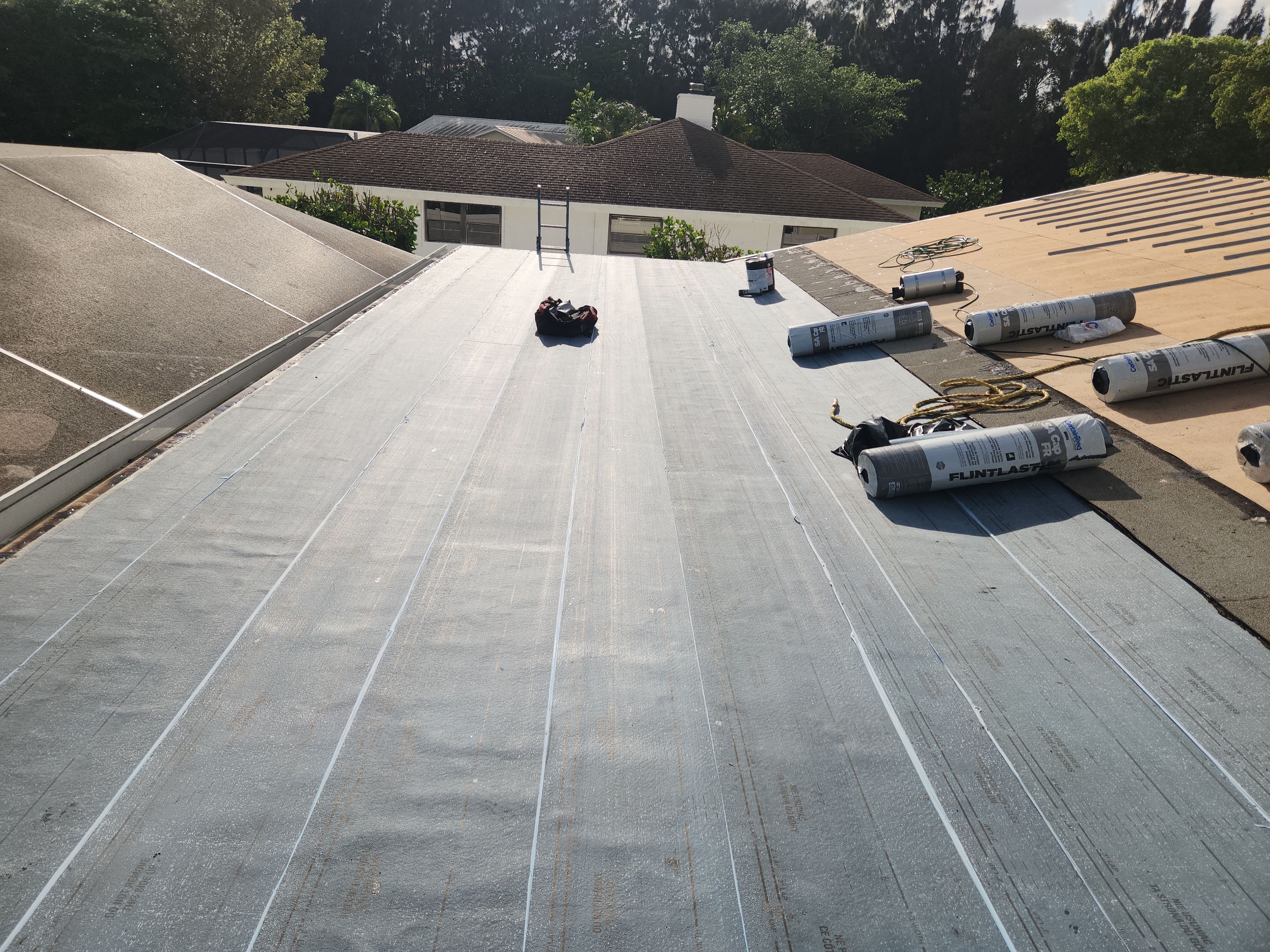 Flat Roof Replacement and Fascia Repair in Margate by Aastro Roofing