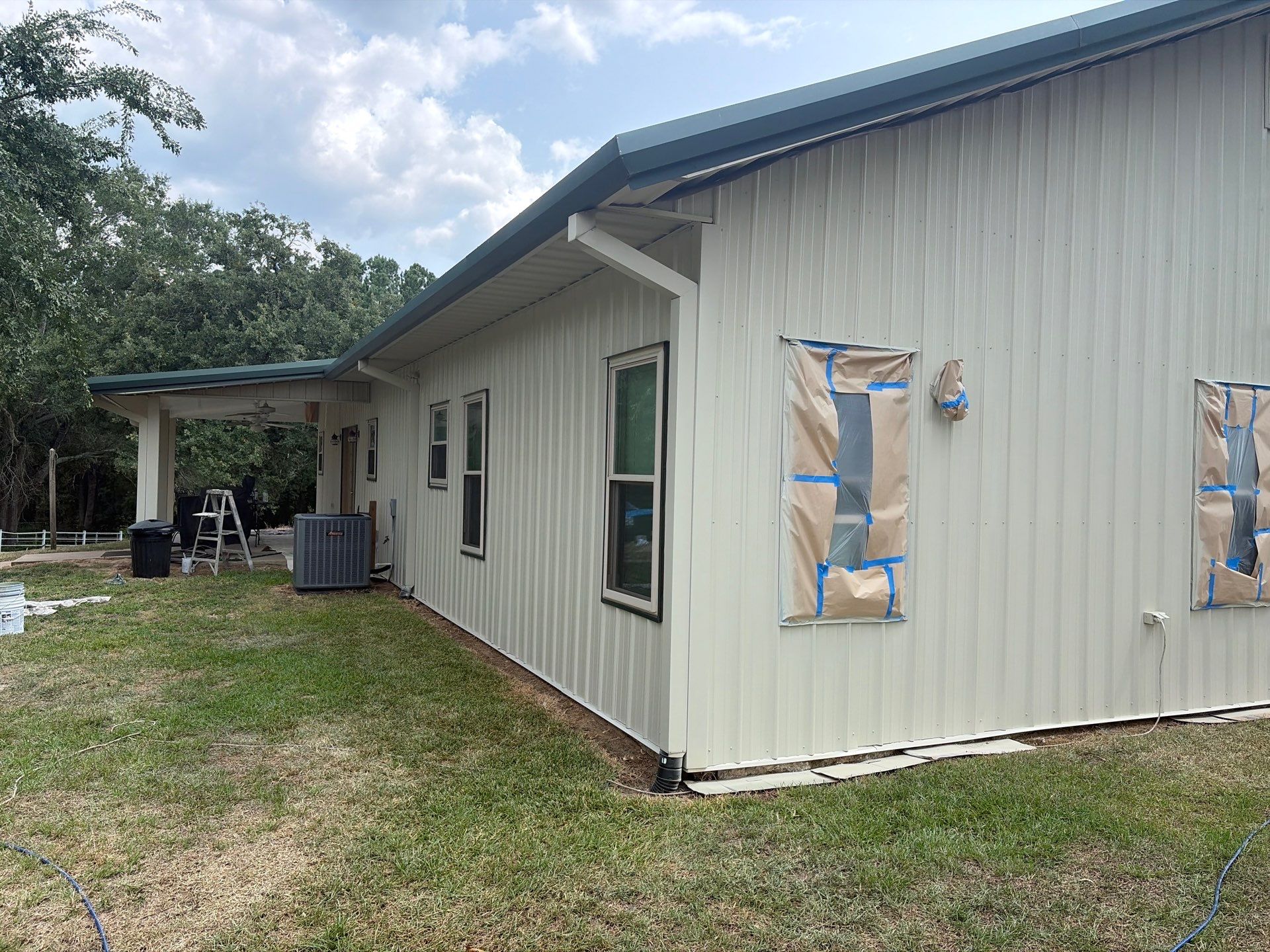 Partial Exterior Paint & Wash in Flint, TX by Quality Coats Painting