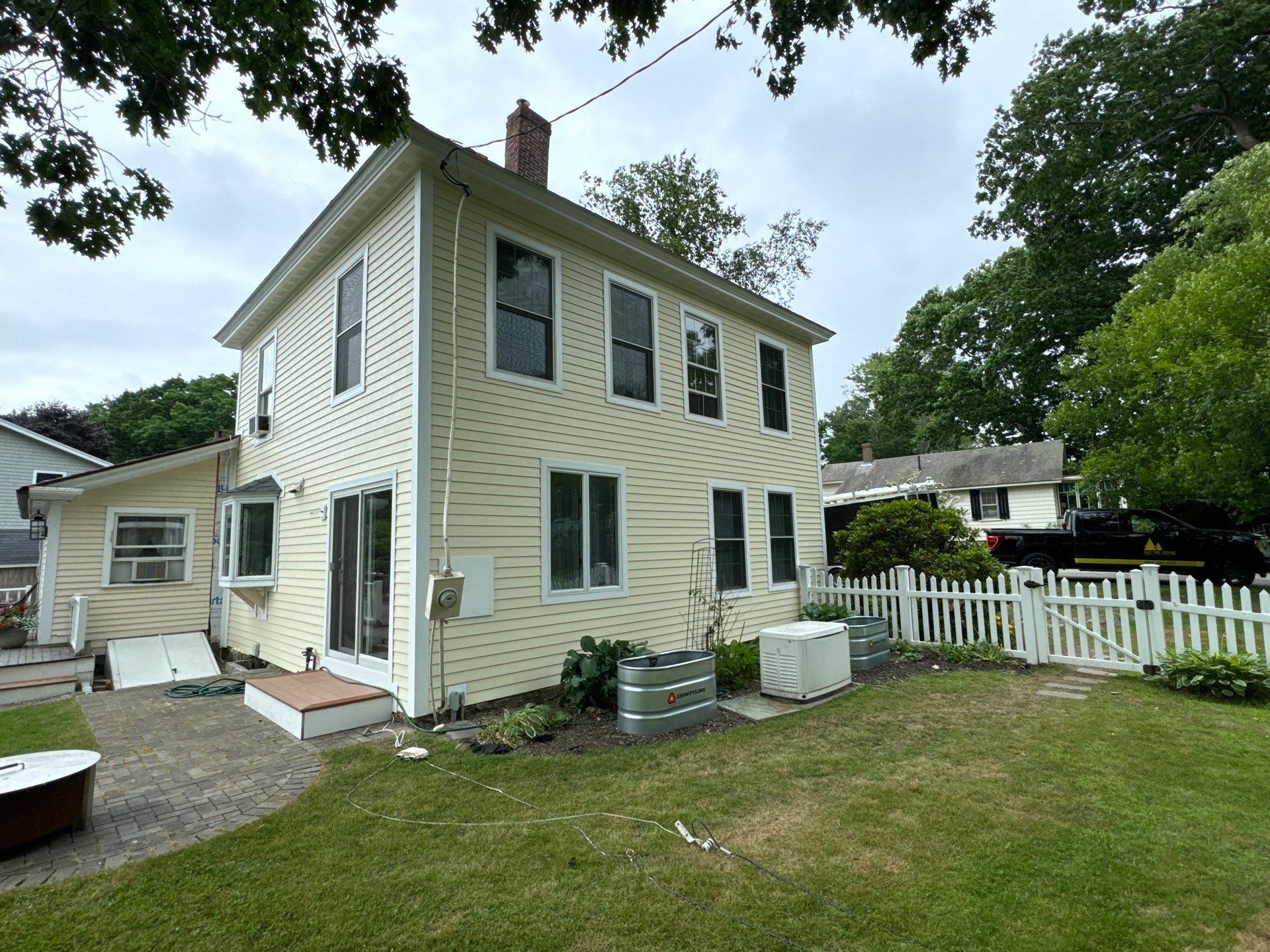 Everlast Siding, and New Asphalt Roofing in New Castle, NH by Tall pine roofing