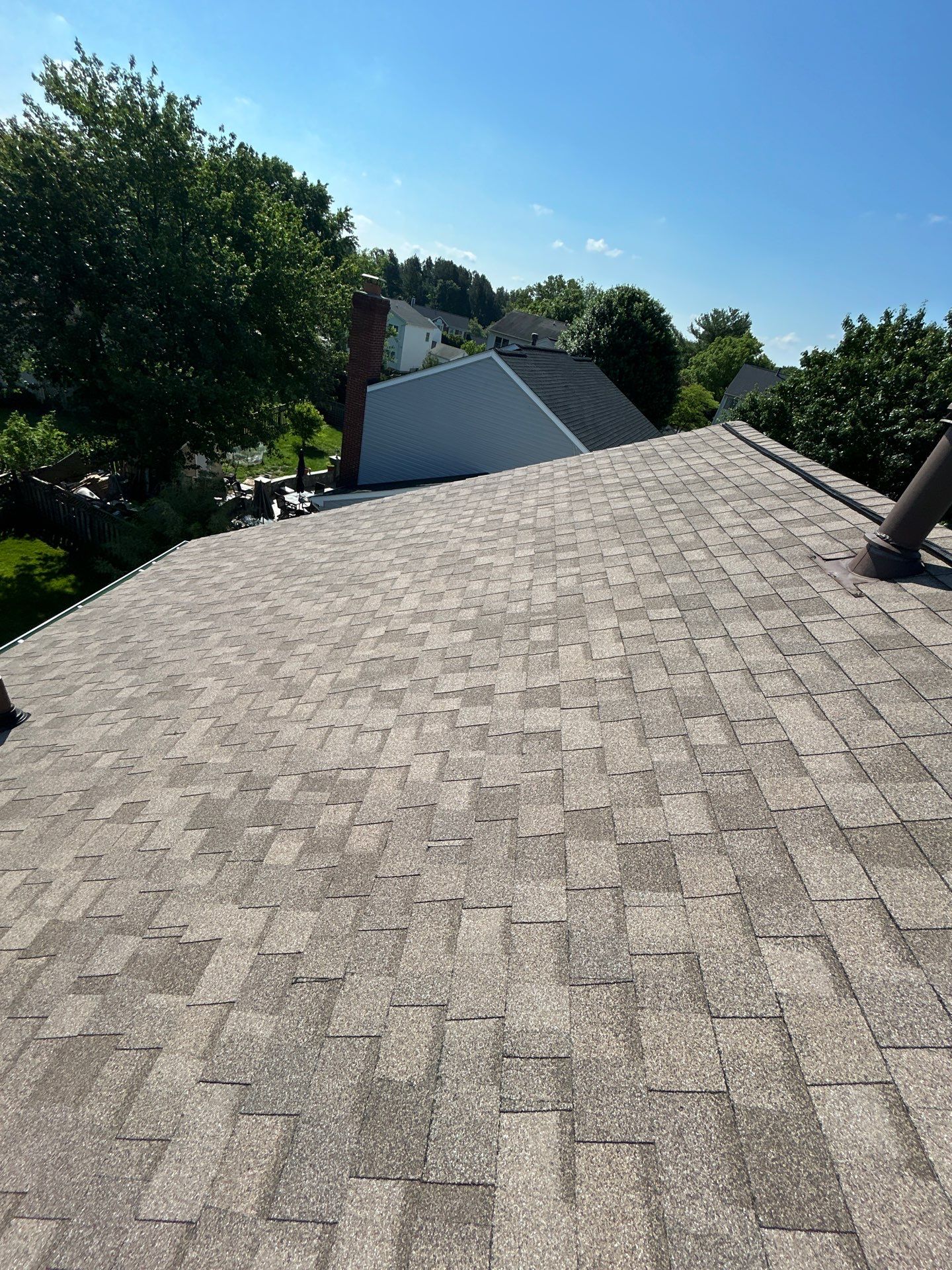 Fairfax: Residential Roof Replacement with CertainTeed Landmark Shingles in Sunrise Cedar by RM Banning, Inc.