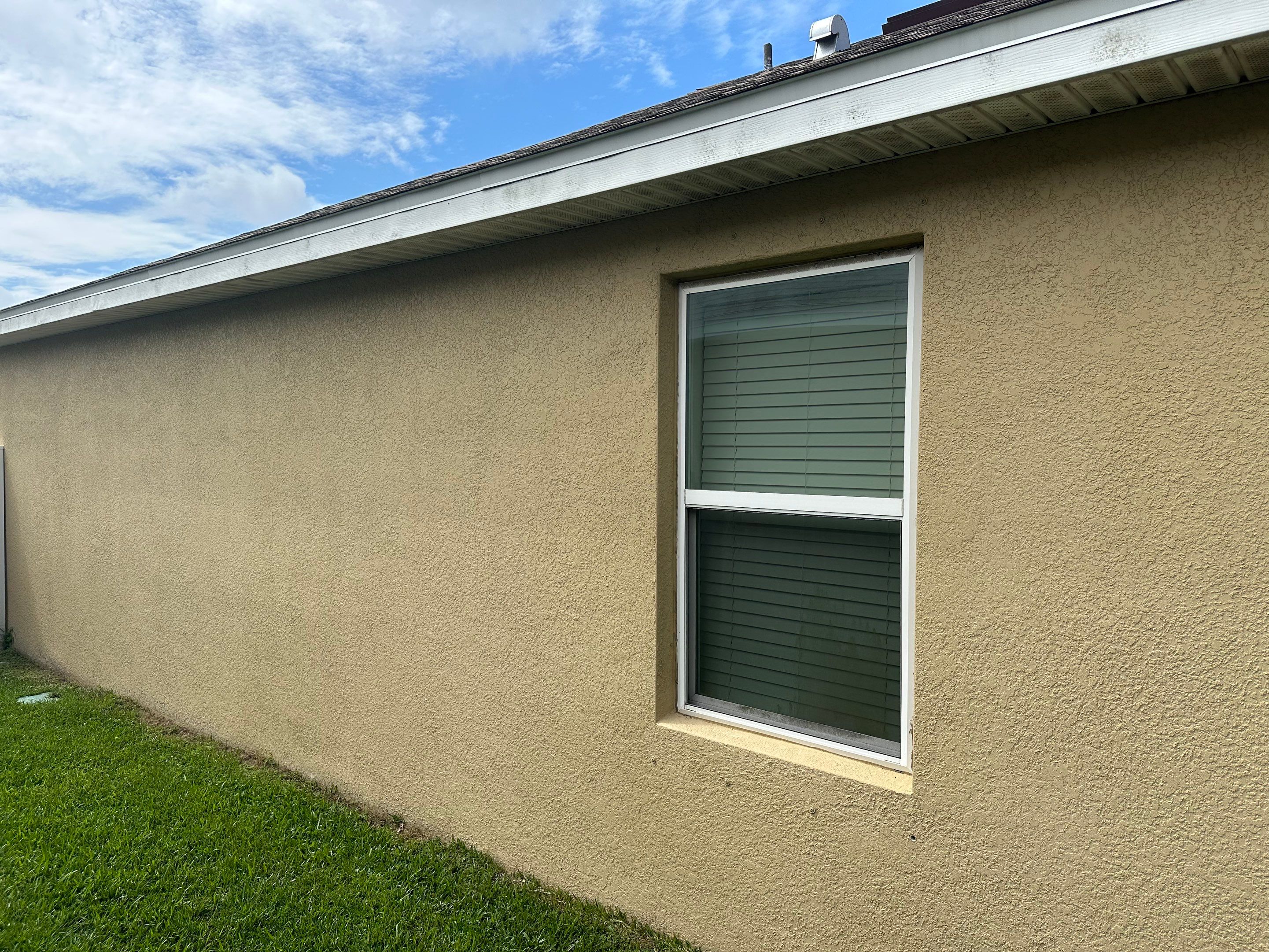 1-Story House Wash in Willow Walk Community, Palmetto, FL | Sunshine AquaWash by Sunshine AquaWash