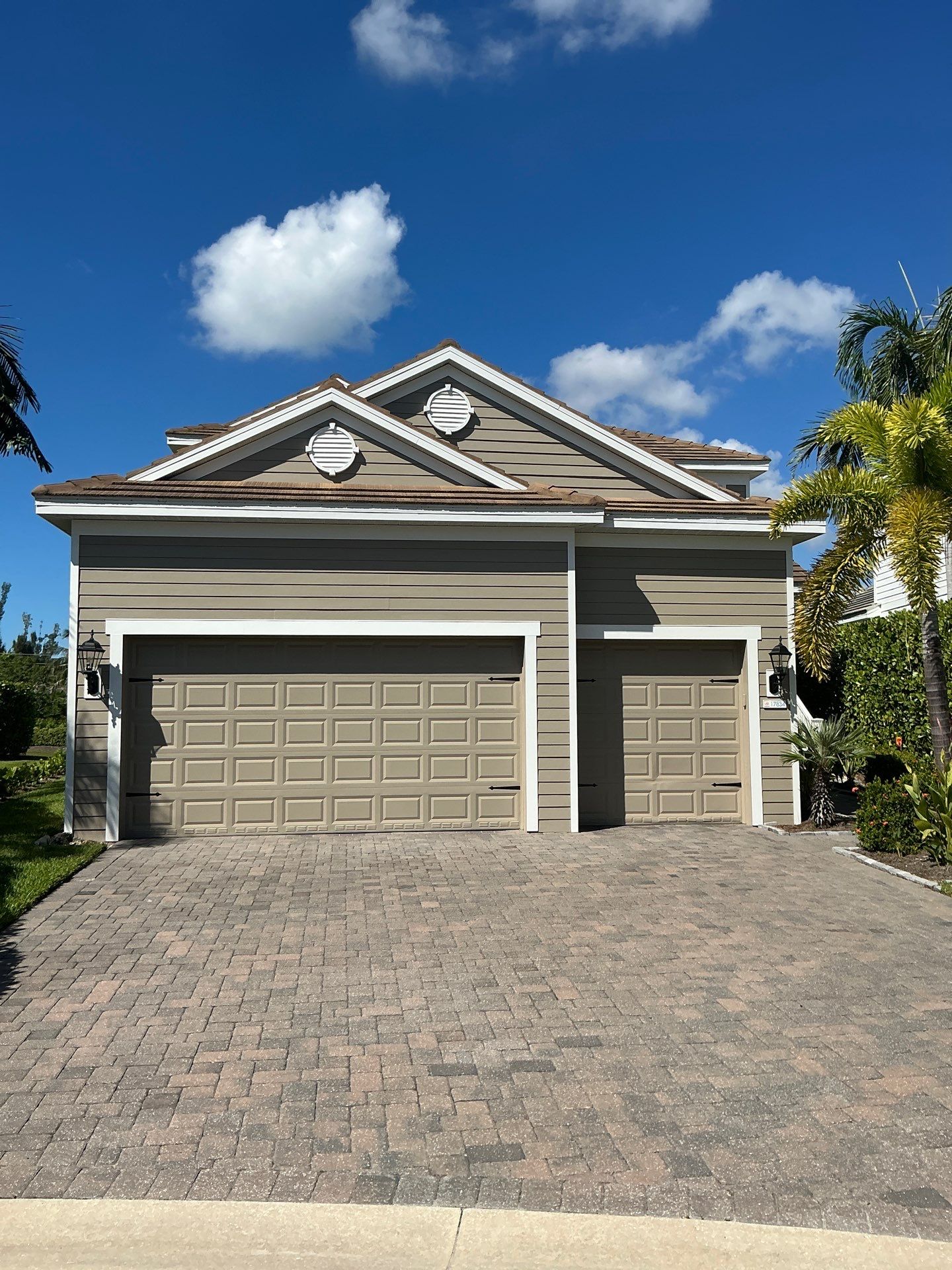 Bronze Downspouts & 7-Inch K-style Seamless Gutter Installation in Fort Myers FL by Gutter Professors