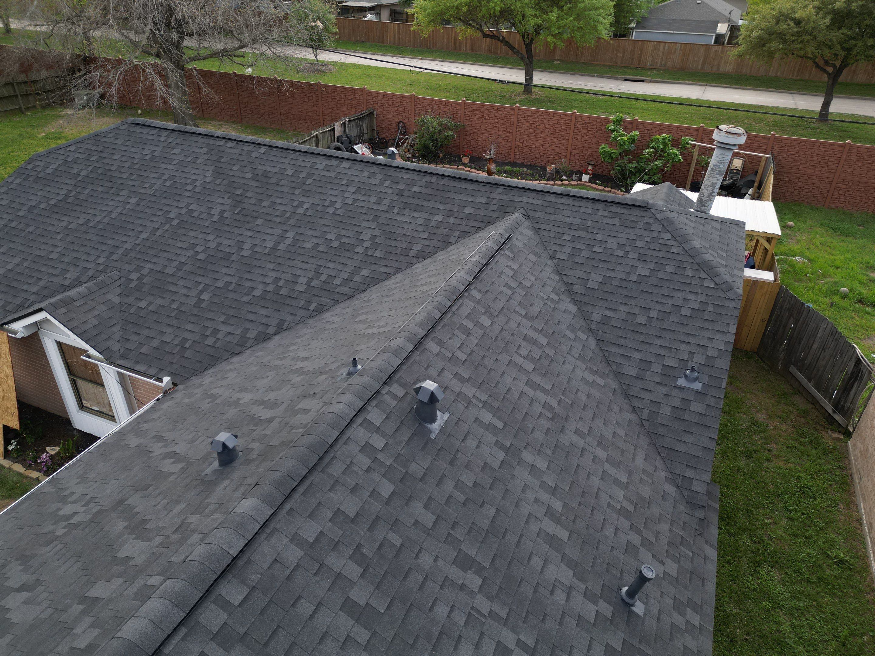 IKO Cambridge Dual Black by HHH Roofing & Construction