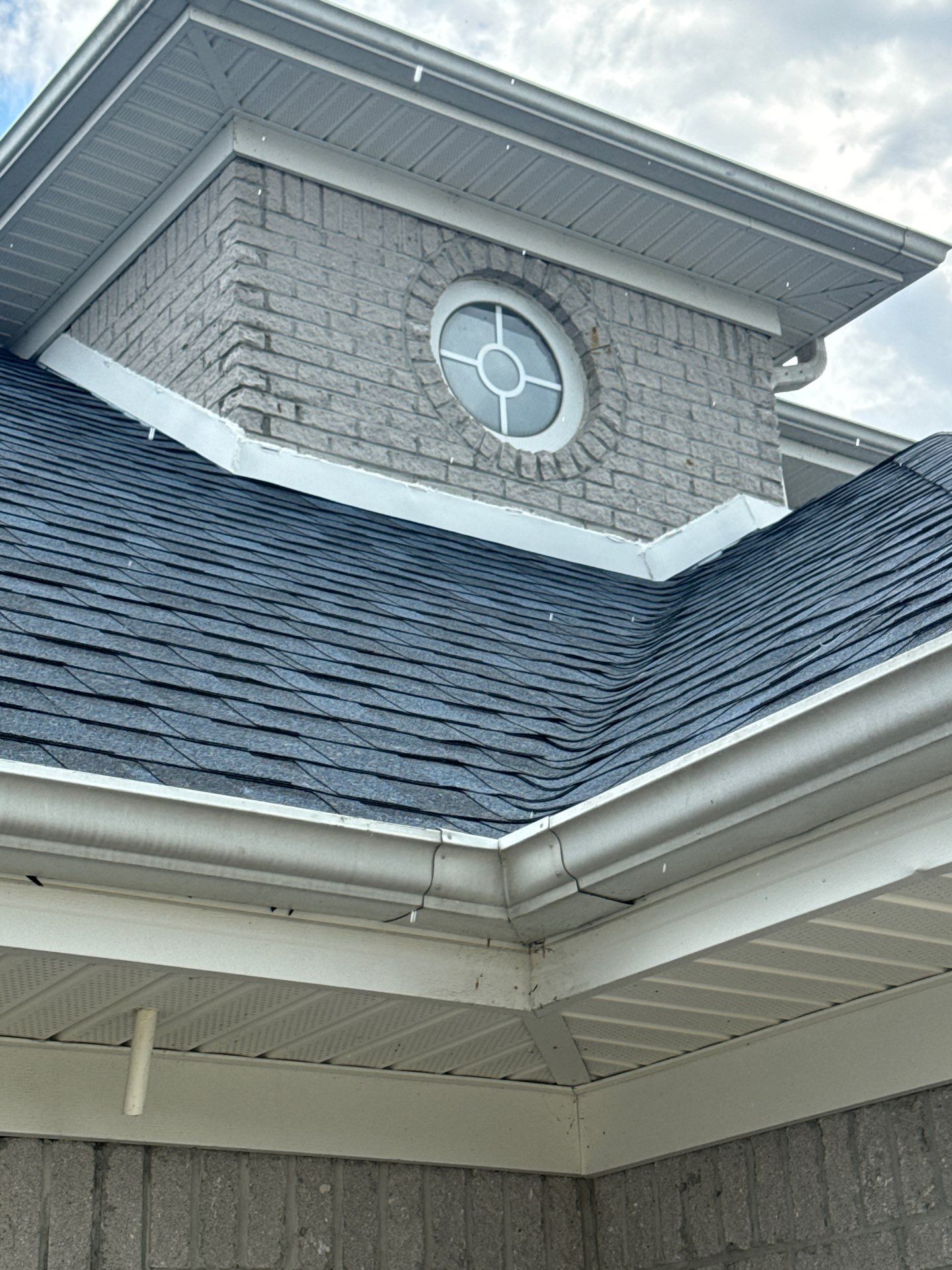 IKO Dynasty - Atlantic Blue by Linta Roofing