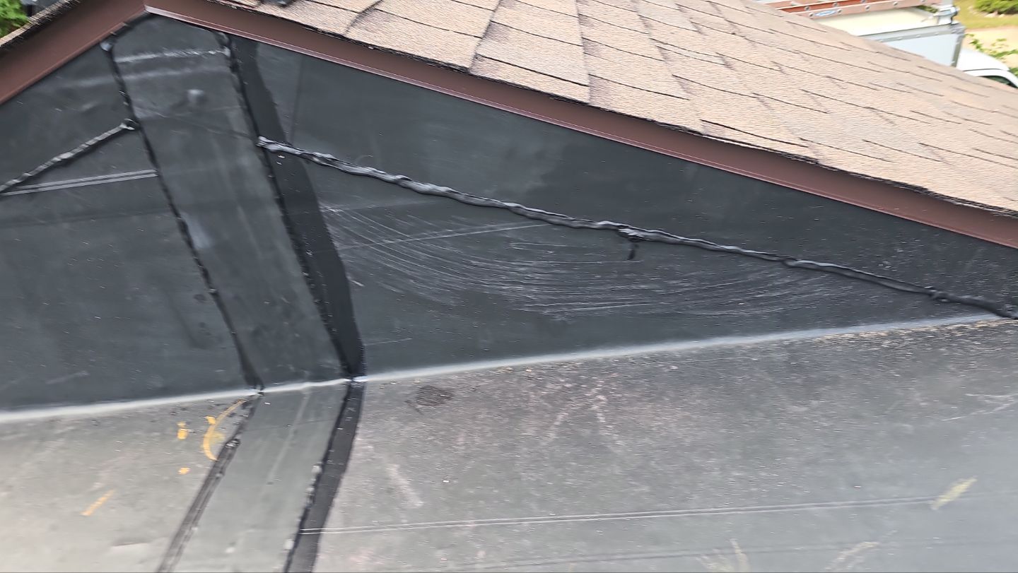 Atlas Pinnacle, Color, Heatherblend, Drip Edge, Color, Royal Brown by Eagle Eye Roofing