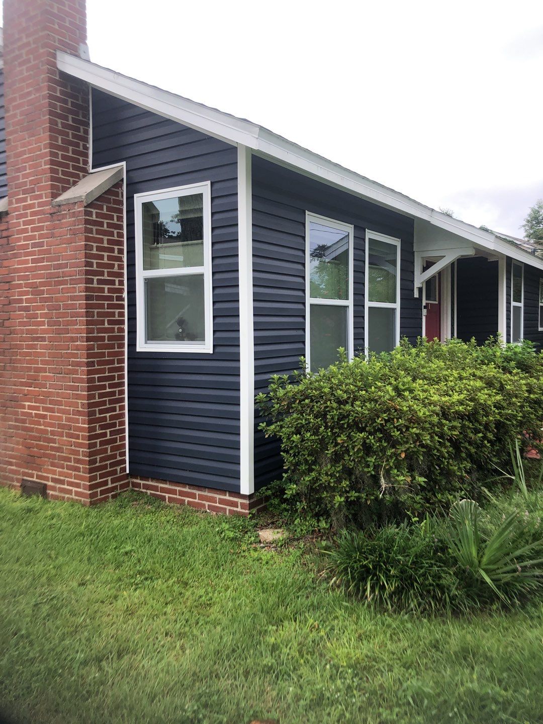 Gutter Installation using K-Style Seamless Gutters by Gutter Professors