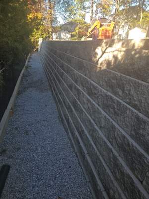 Retaining Wall to Level Backyard 