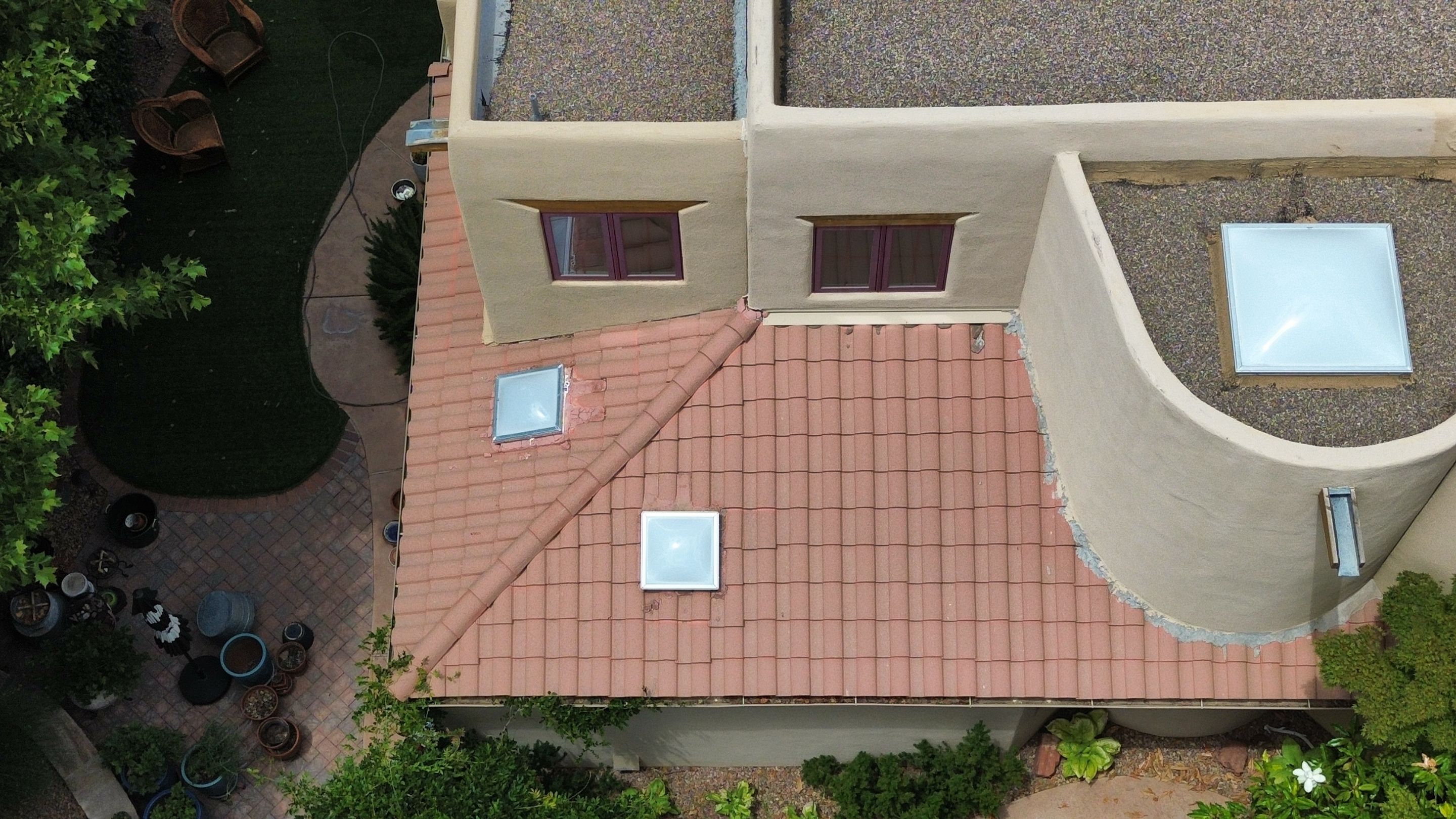 San Victorio Ave NE • Albuquerque, NM 87111 by Doyle Roof Masters Inc