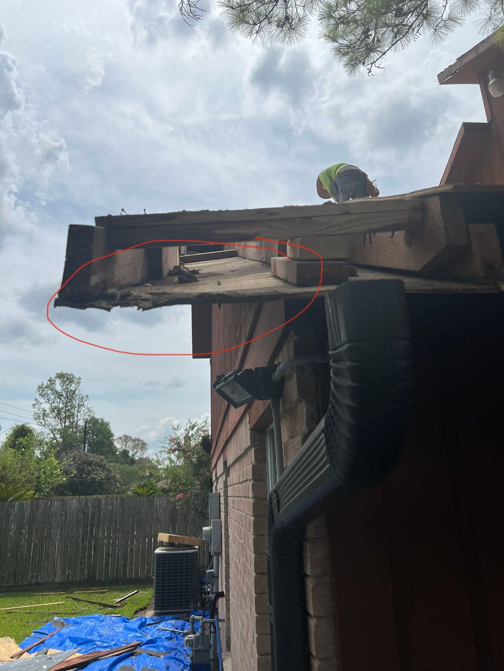Residential Roofing Installation using Owen's Corning Duration (Lifetime) Shingles by Roof Repair Company